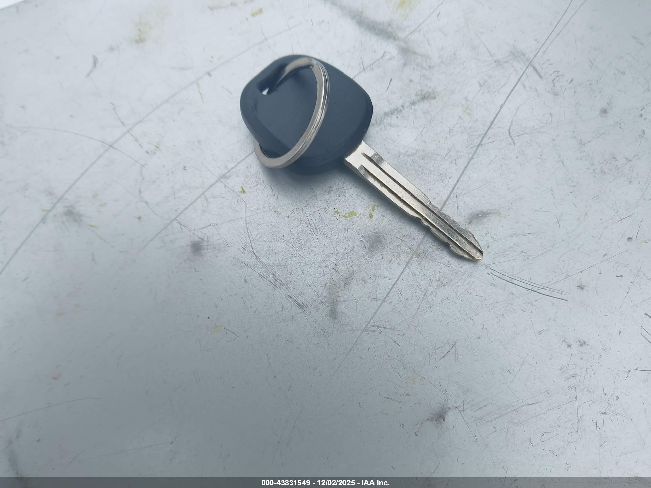 TOYOTA RAV4 image 11