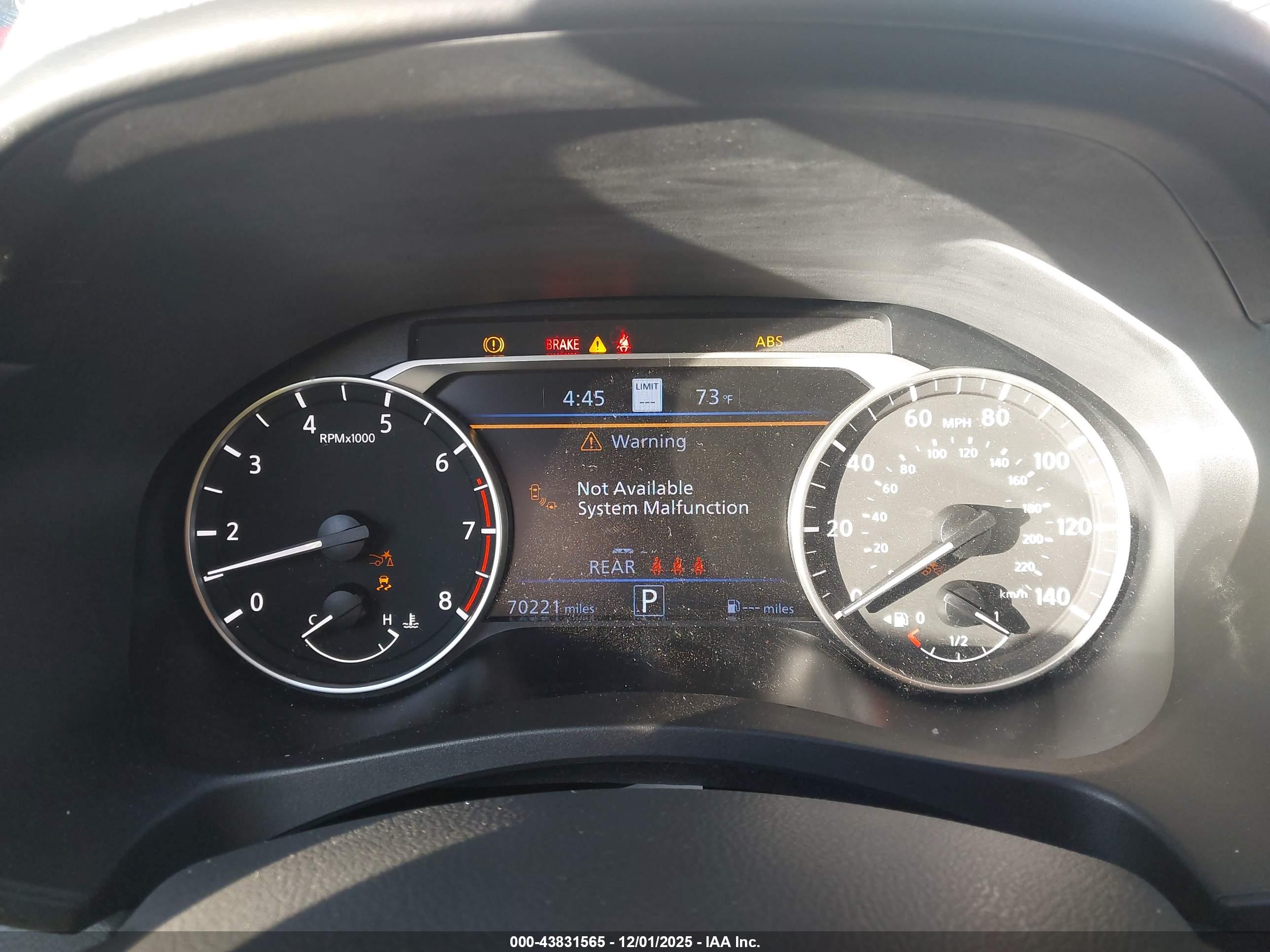 NISSAN ALTIMA image 7