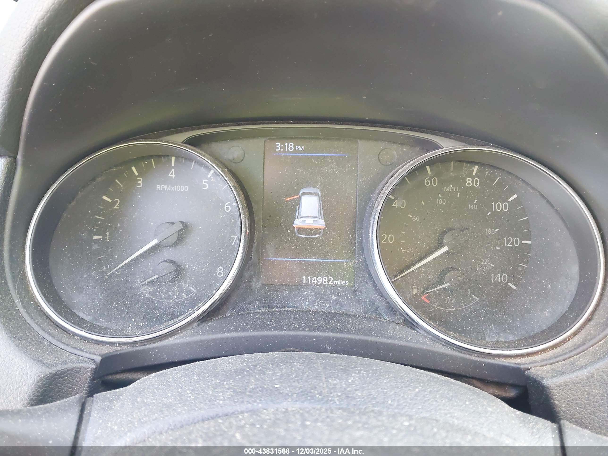 NISSAN ROGUE image 7