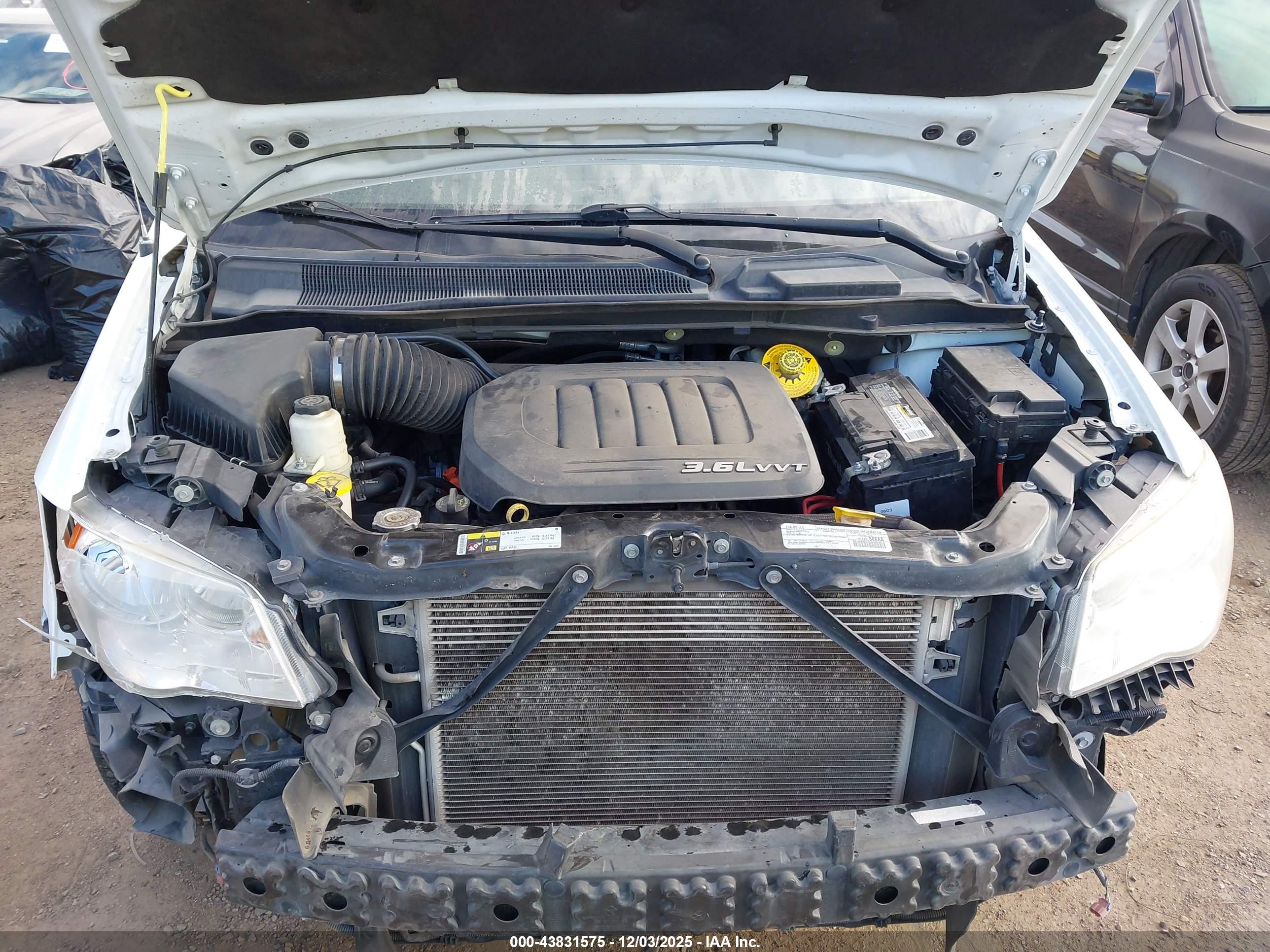 DODGE GRAND image 10