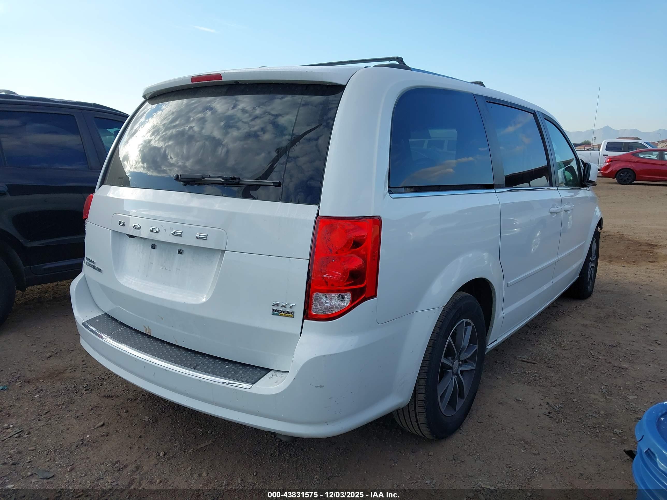 DODGE GRAND image 4