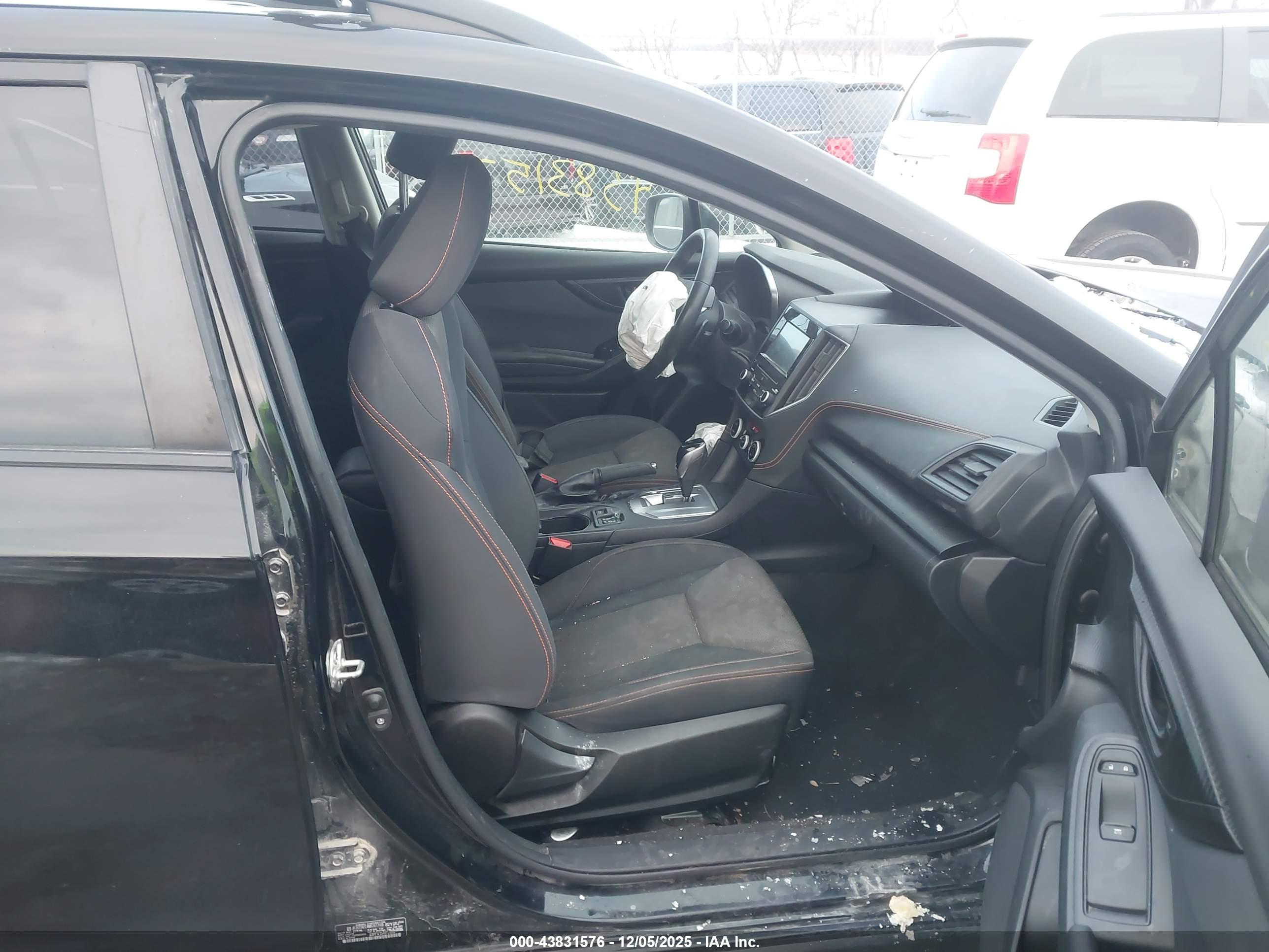 SUBARU CROSSTREK image 5