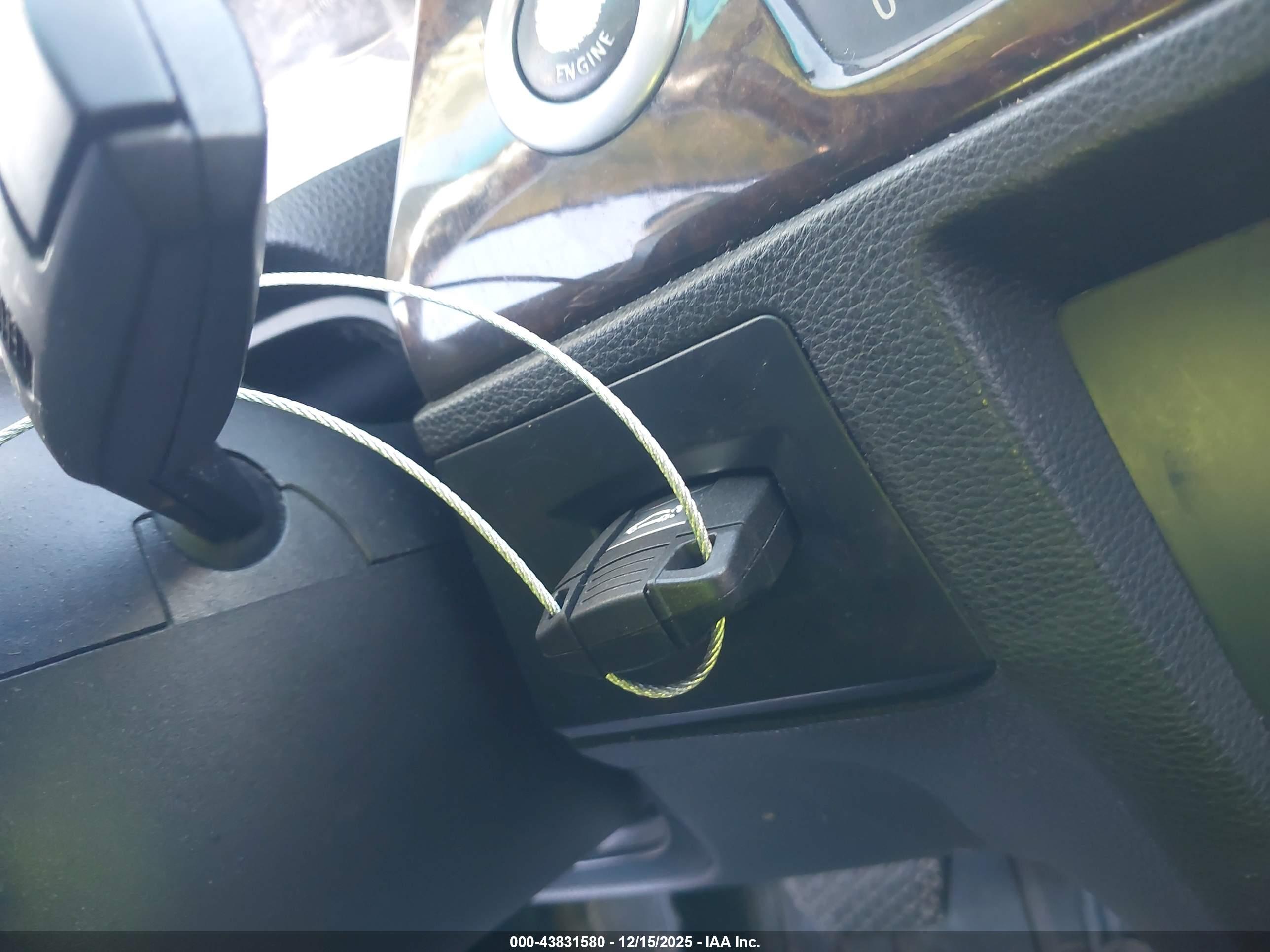 BMW 328I image 11