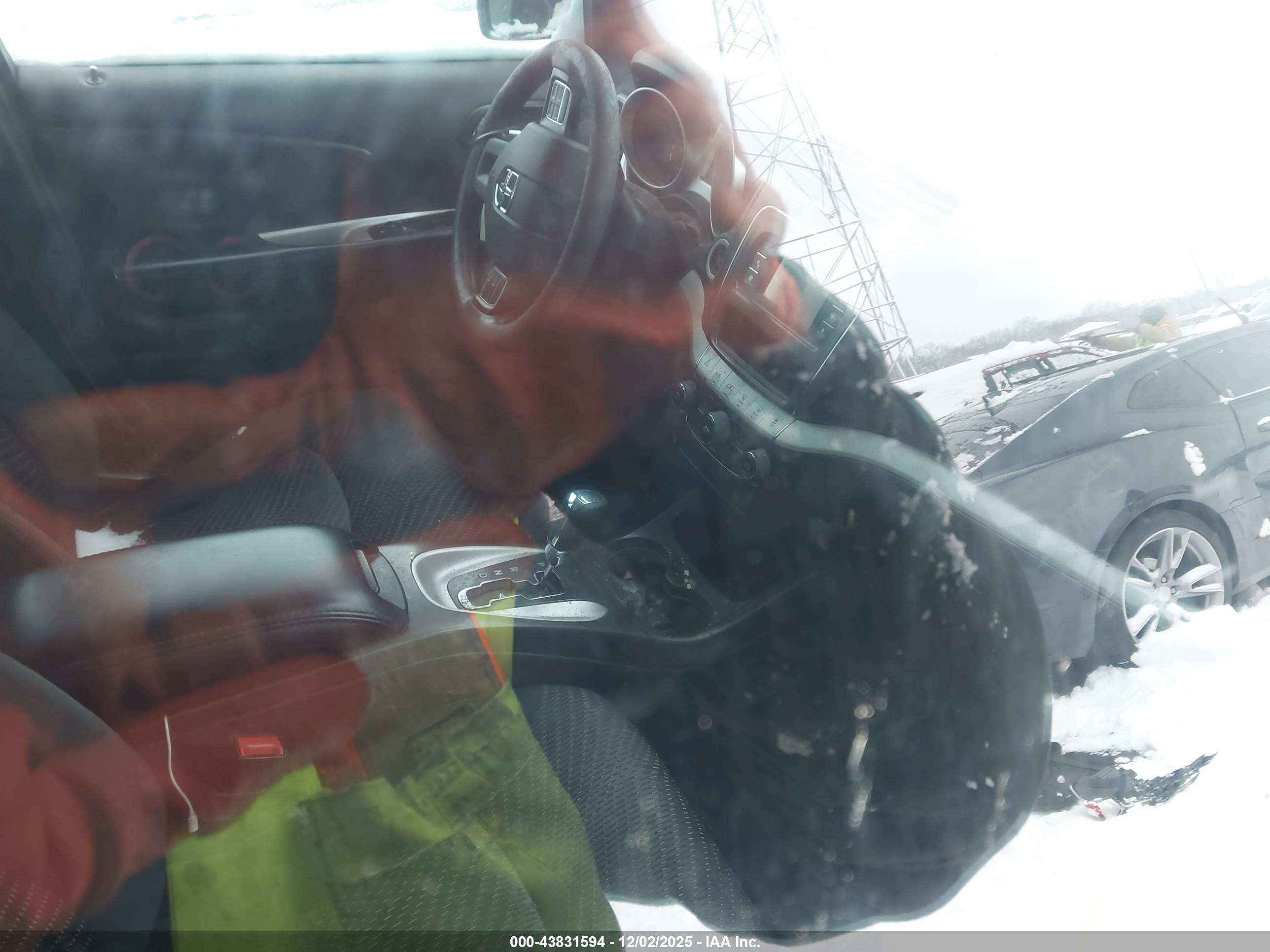 DODGE JOURNEY image 5