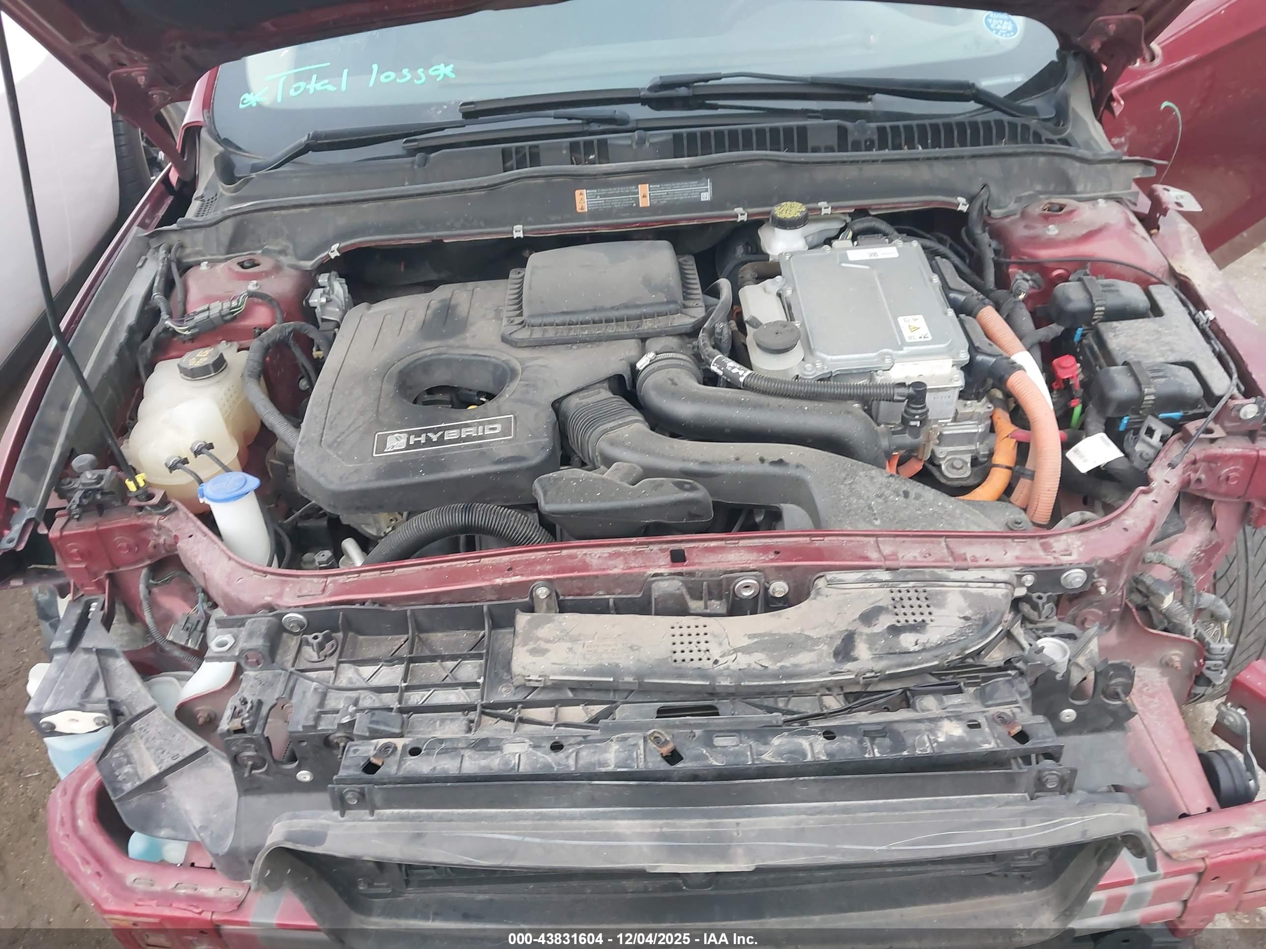 FORD FUSION image 10