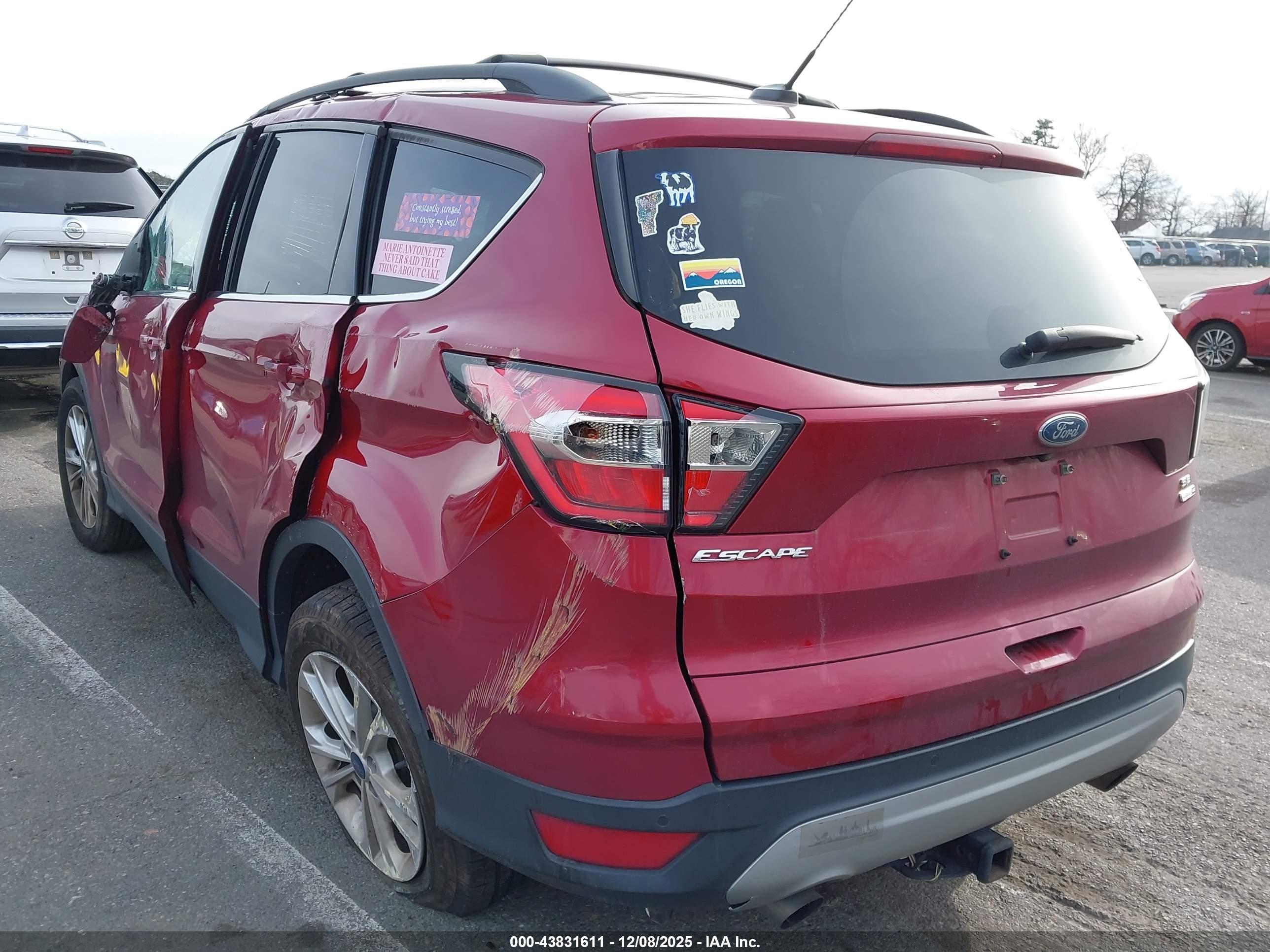 FORD ESCAPE image 3