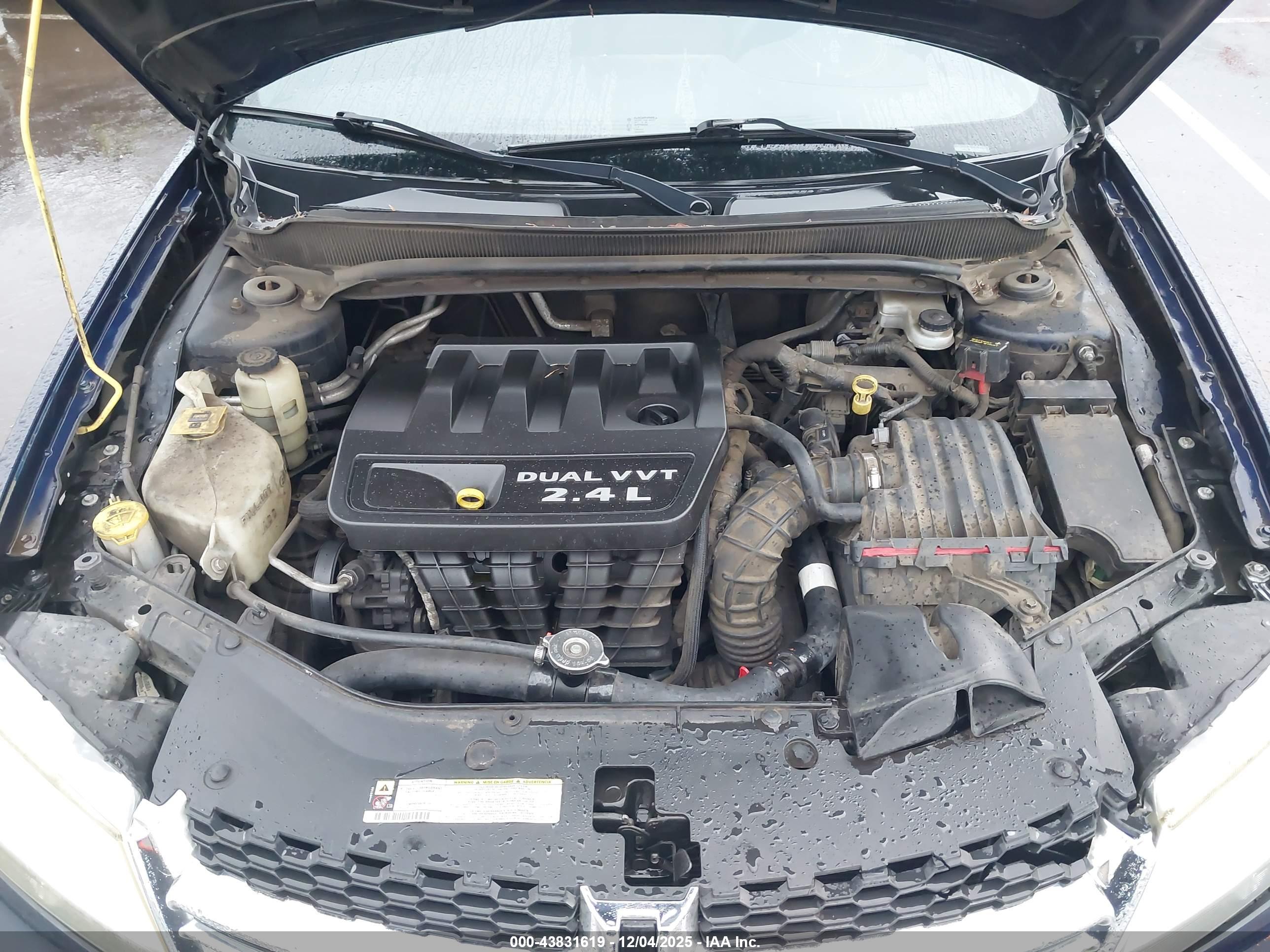 DODGE AVENGER image 10