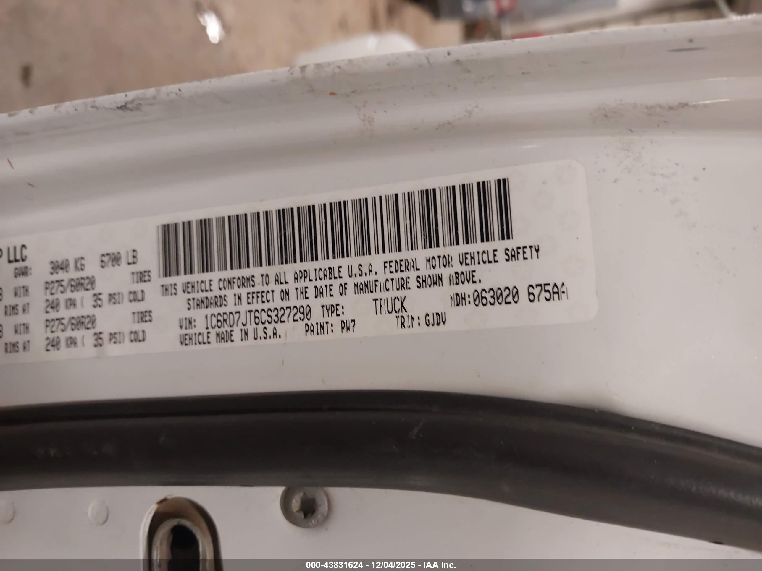 RAM 1500 image 9