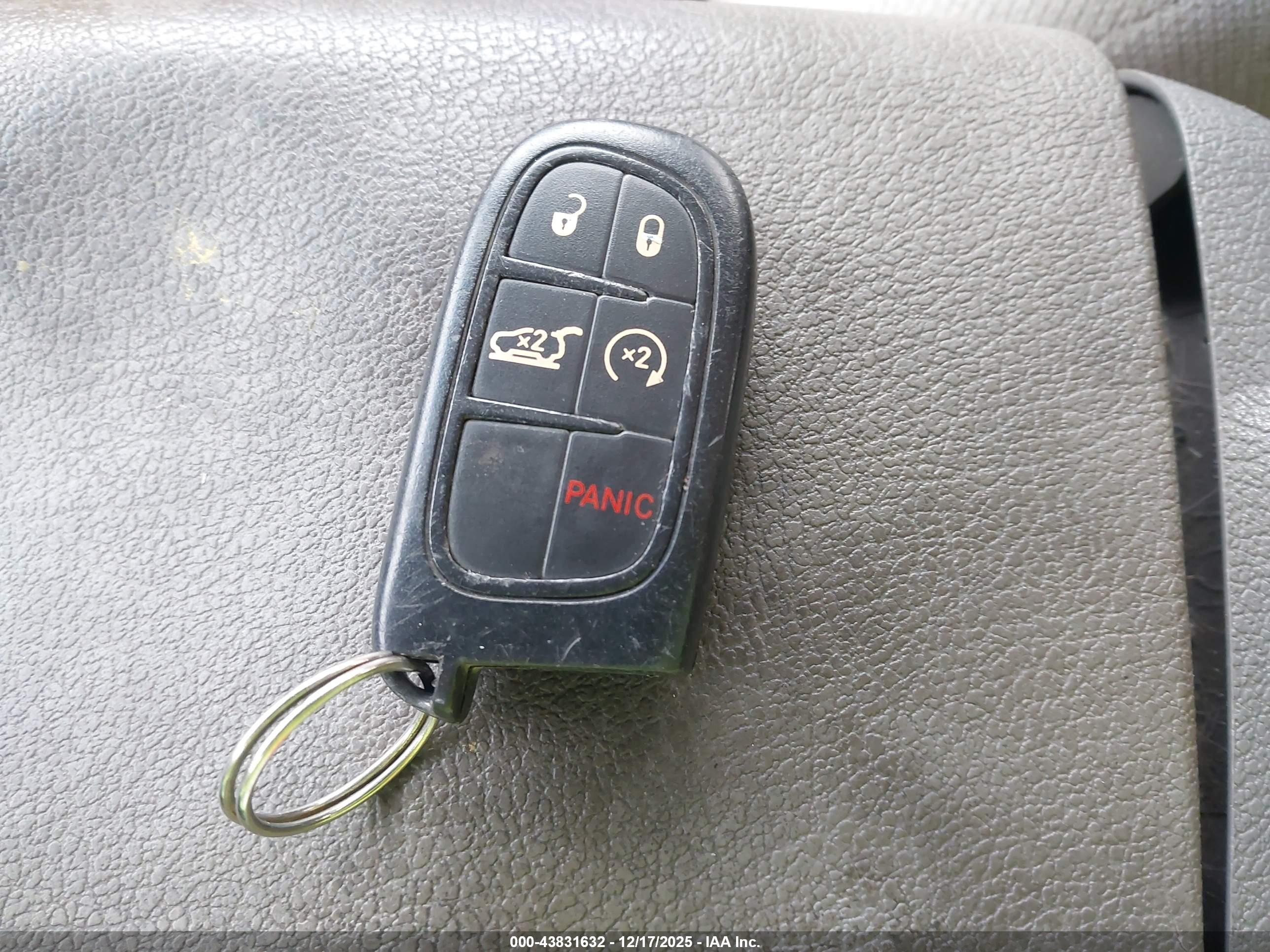 JEEP CHEROKEE image 11