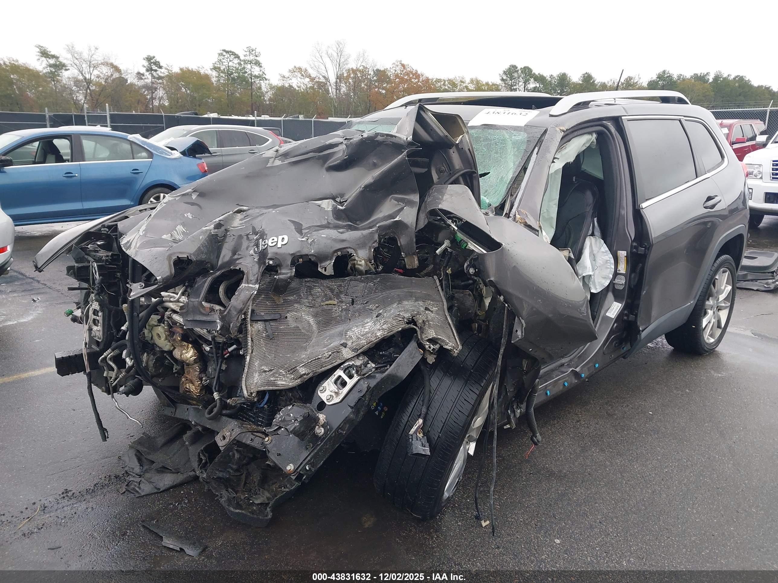 JEEP CHEROKEE image 2