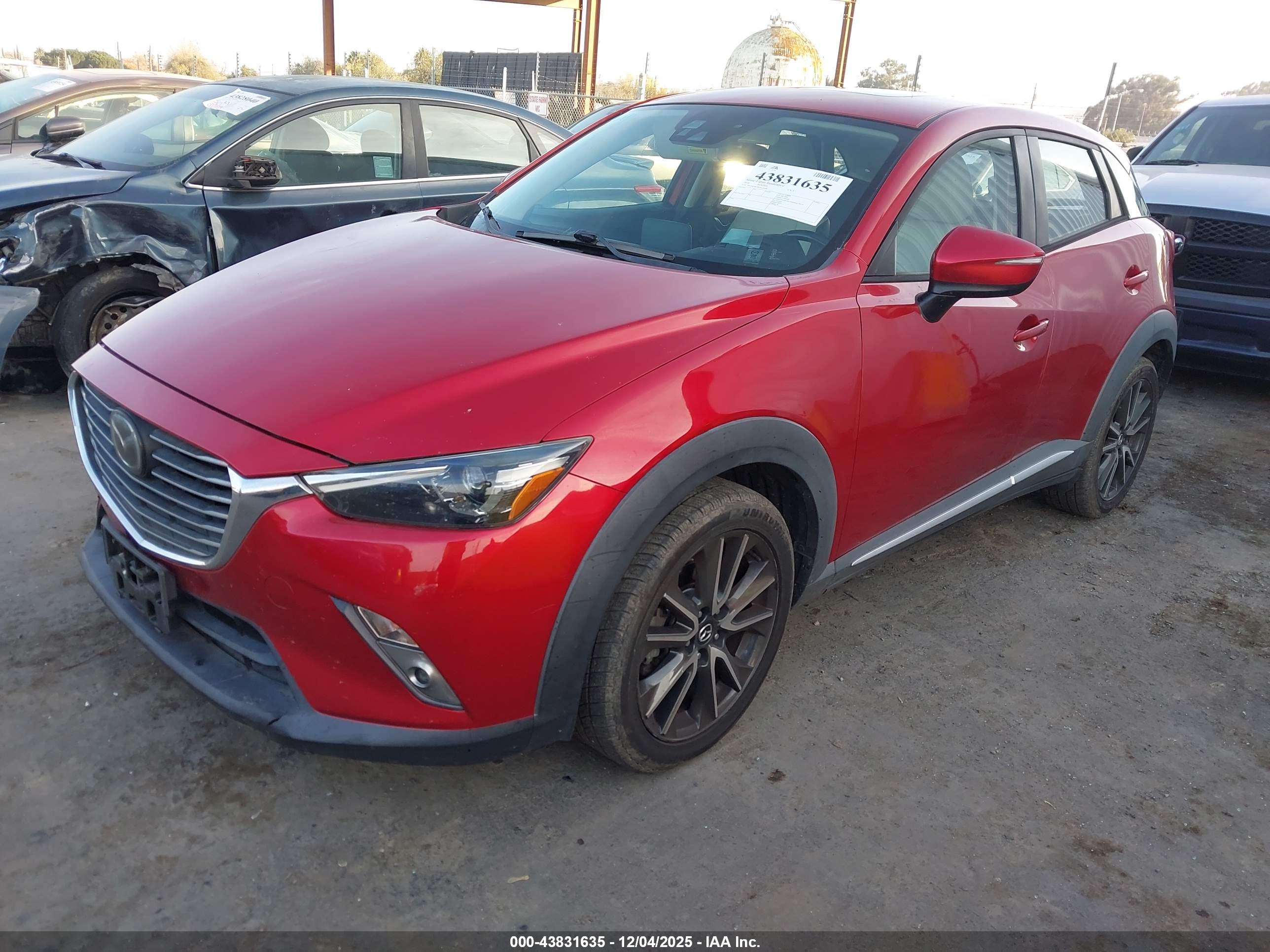 MAZDA CX-3 image 2