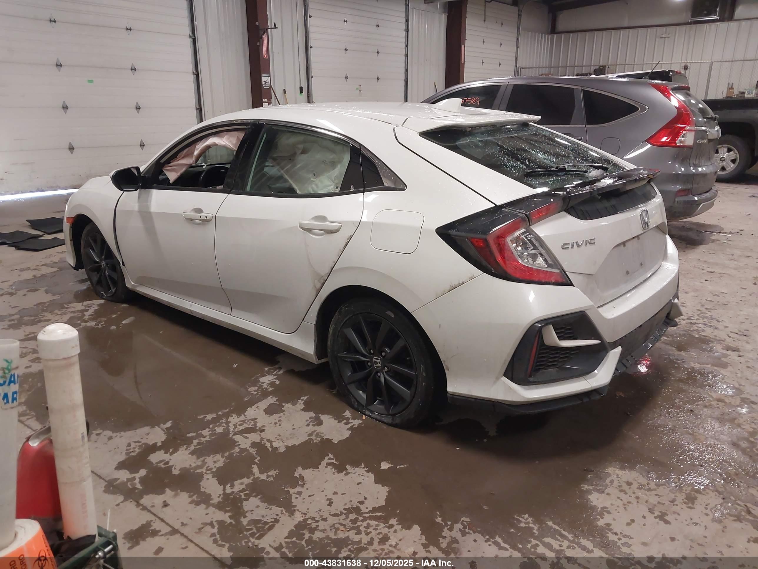 HONDA CIVIC image 3