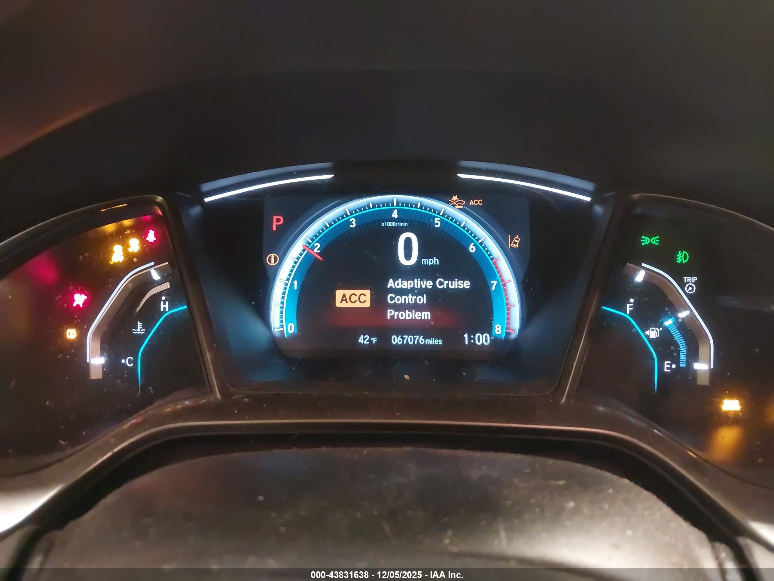 HONDA CIVIC image 7