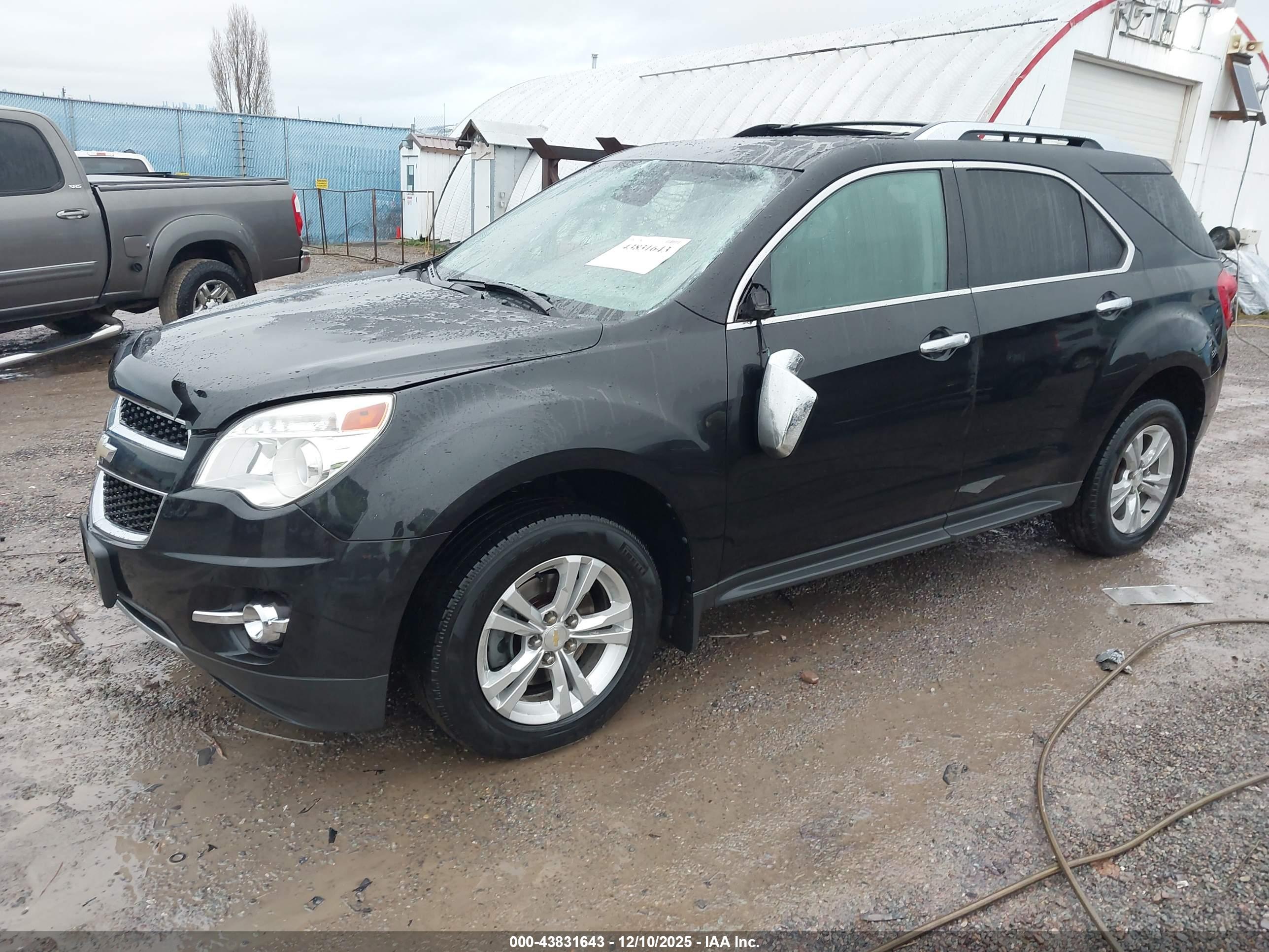 CHEVROLET EQUINOX image 2