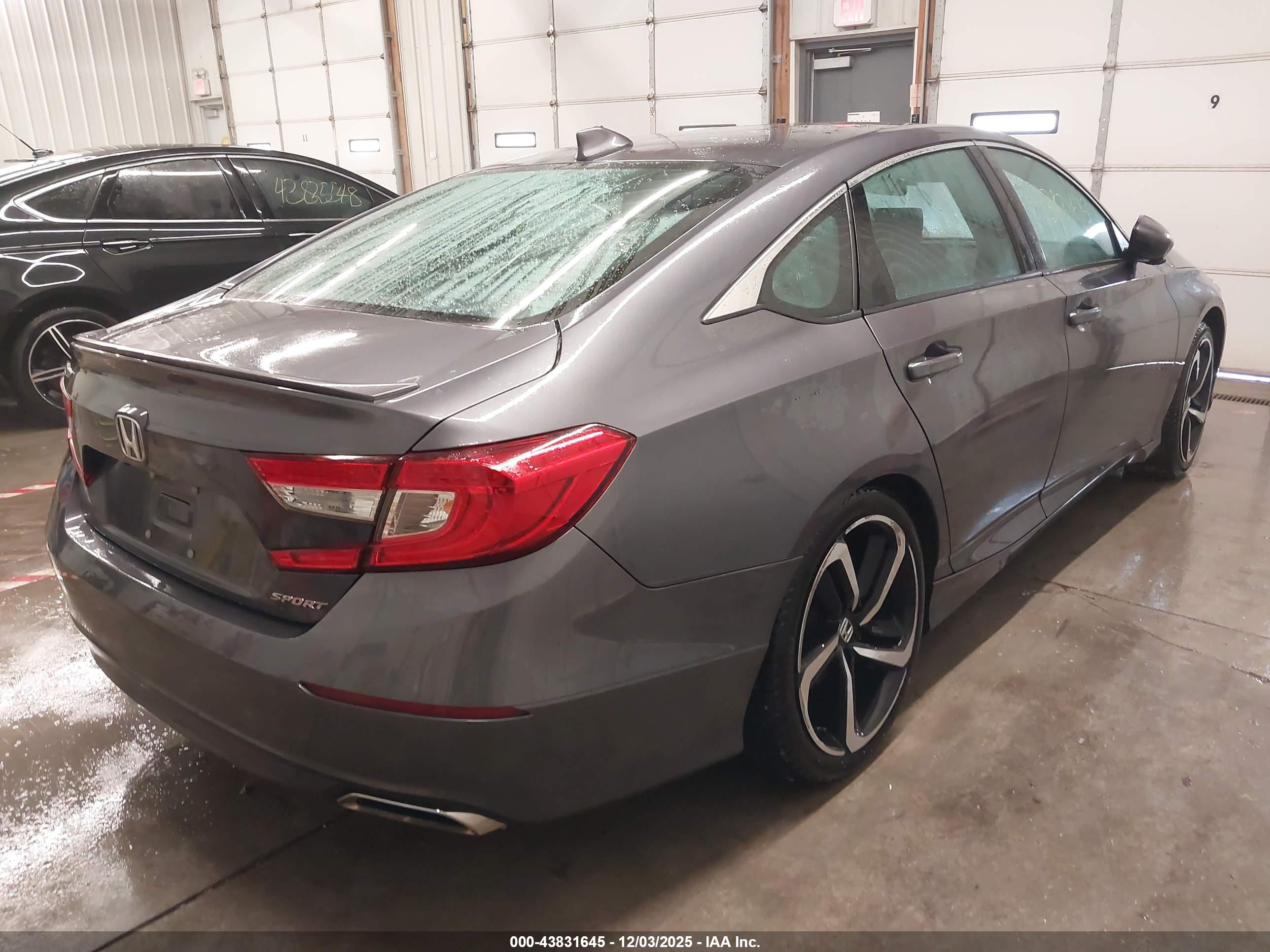 HONDA ACCORD image 4