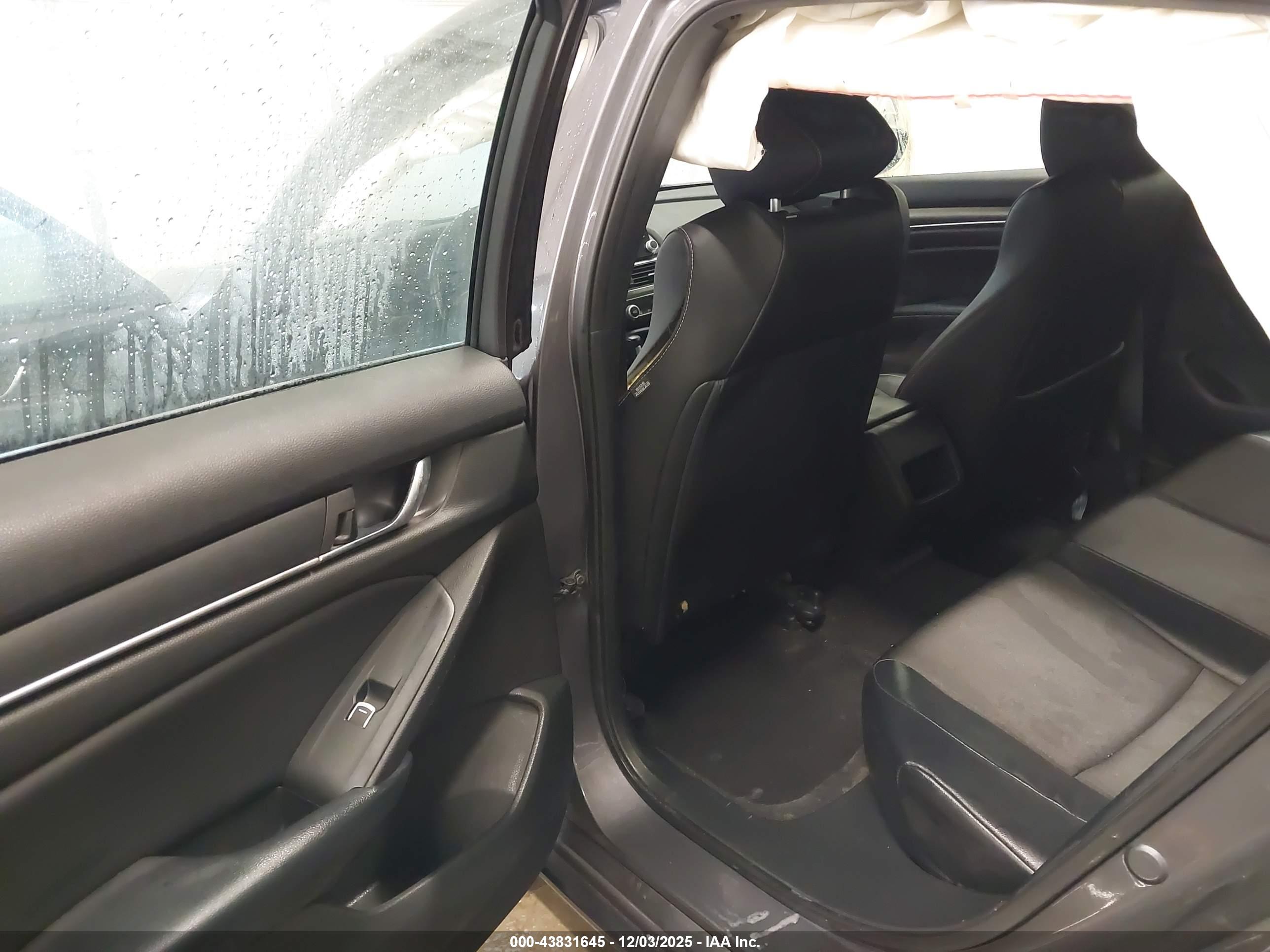 HONDA ACCORD image 8