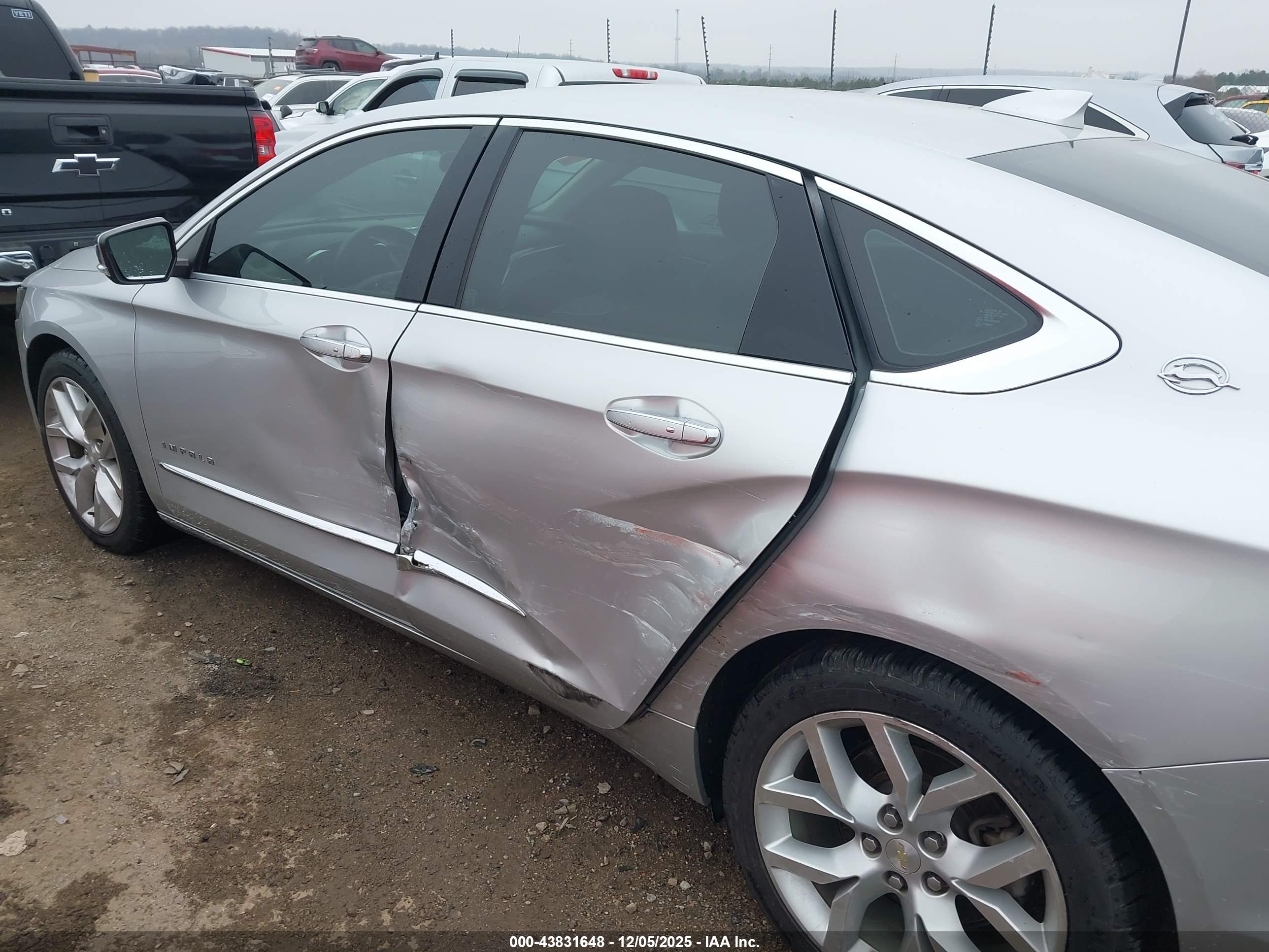 CHEVROLET IMPALA image 6