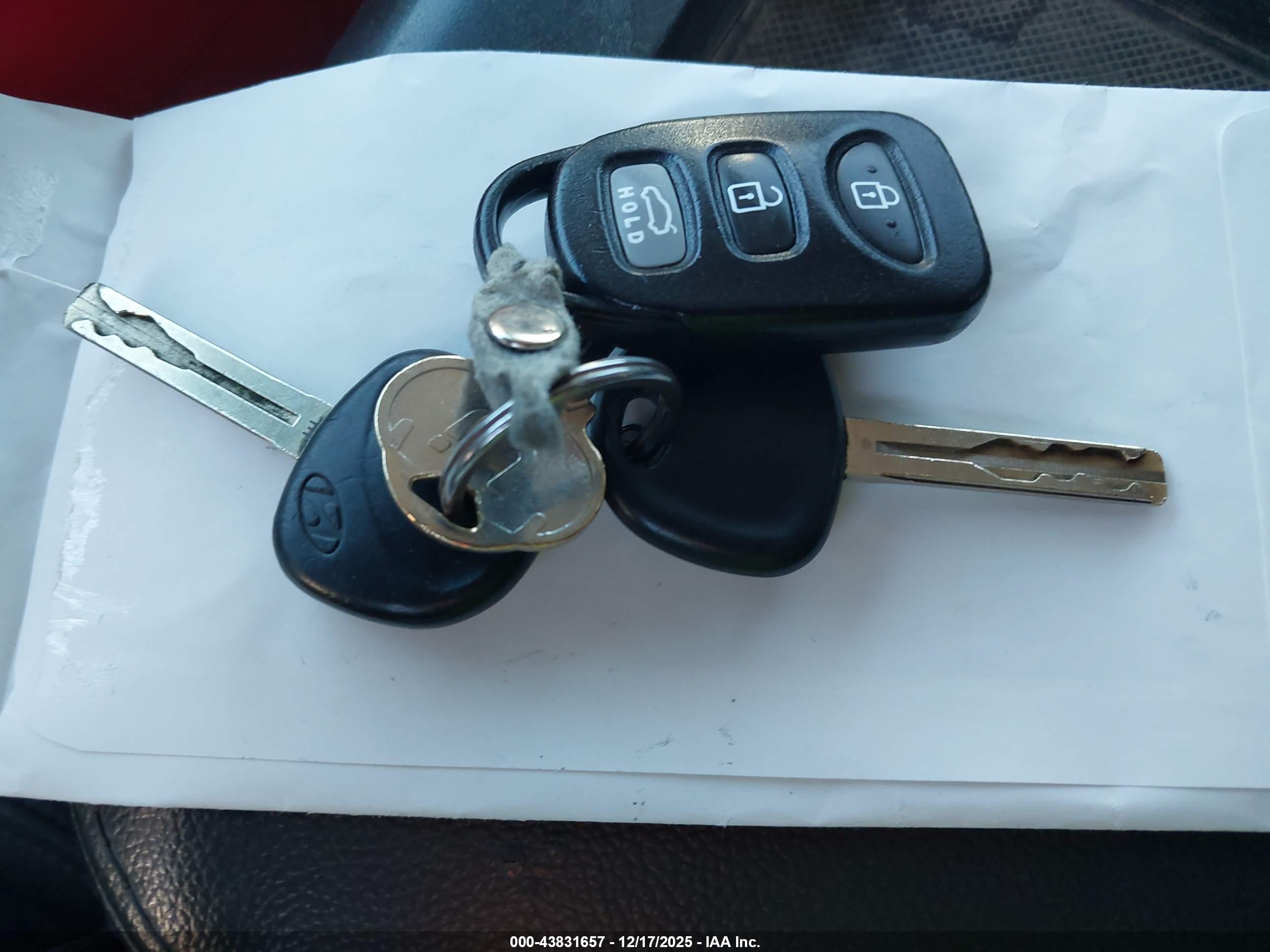 HYUNDAI SONATA image 11