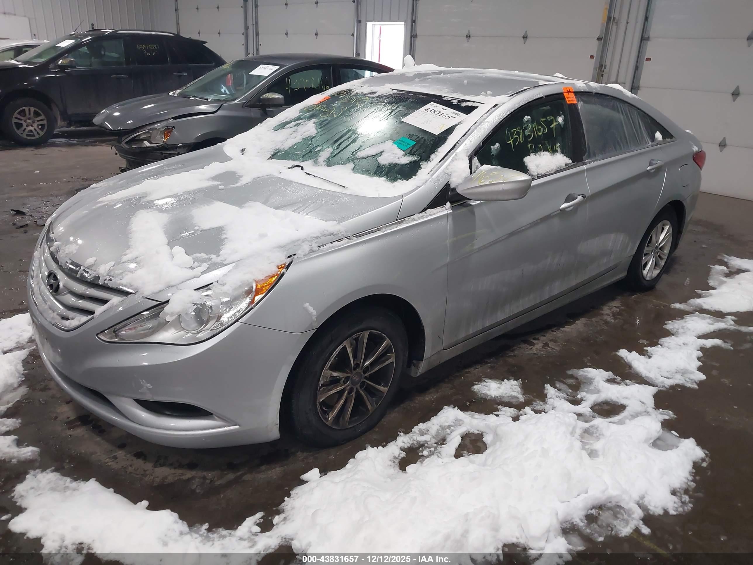 HYUNDAI SONATA image 2