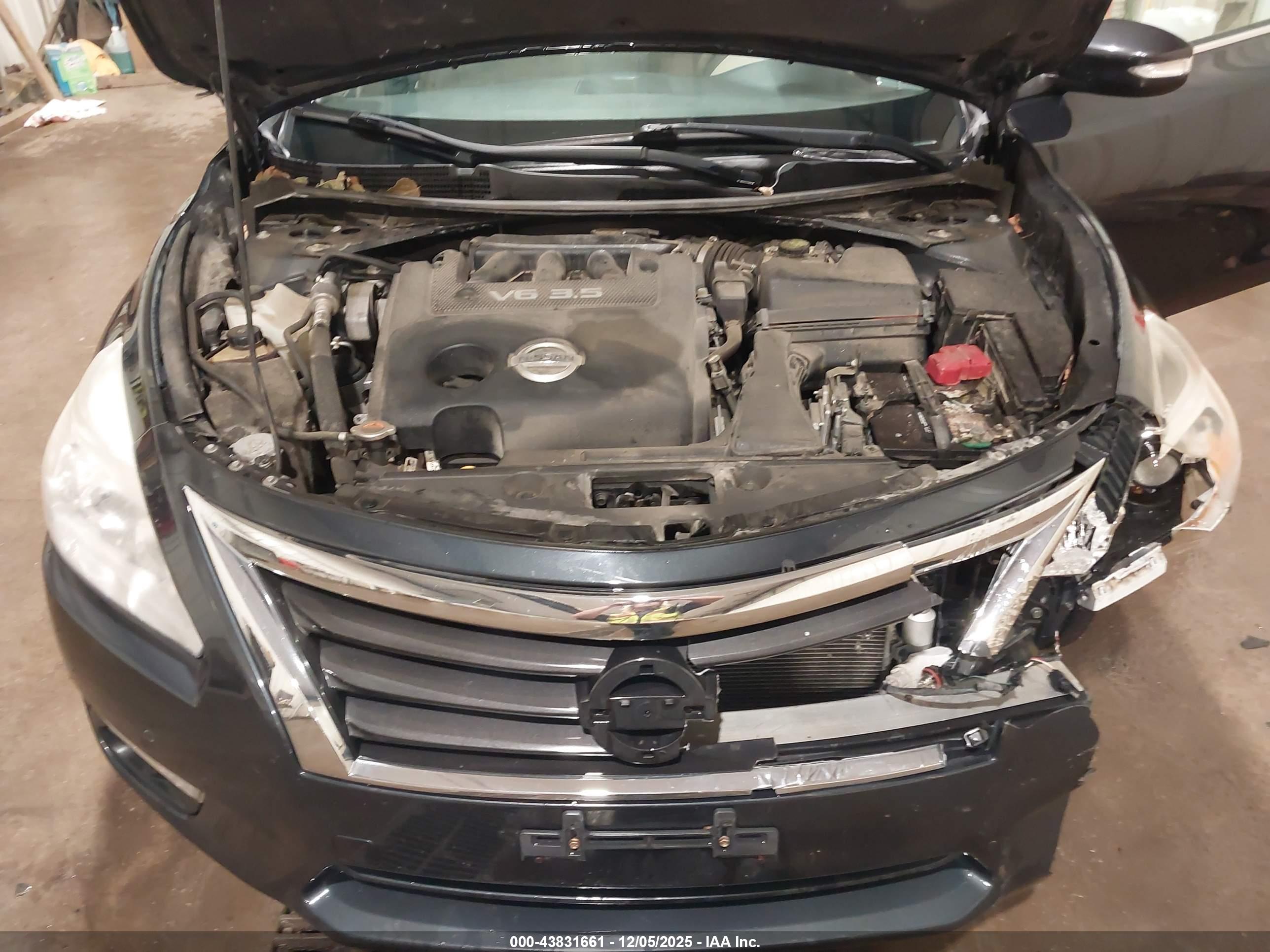 NISSAN ALTIMA image 10