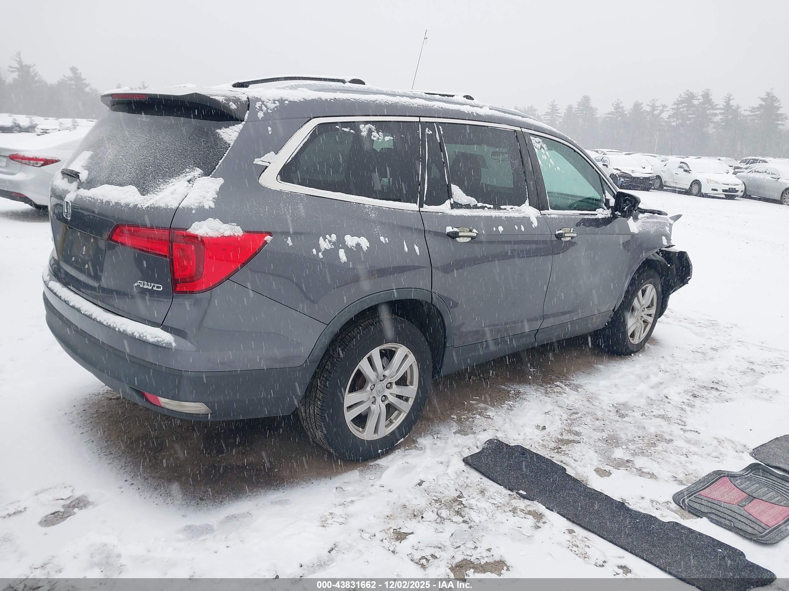 HONDA PILOT image 4