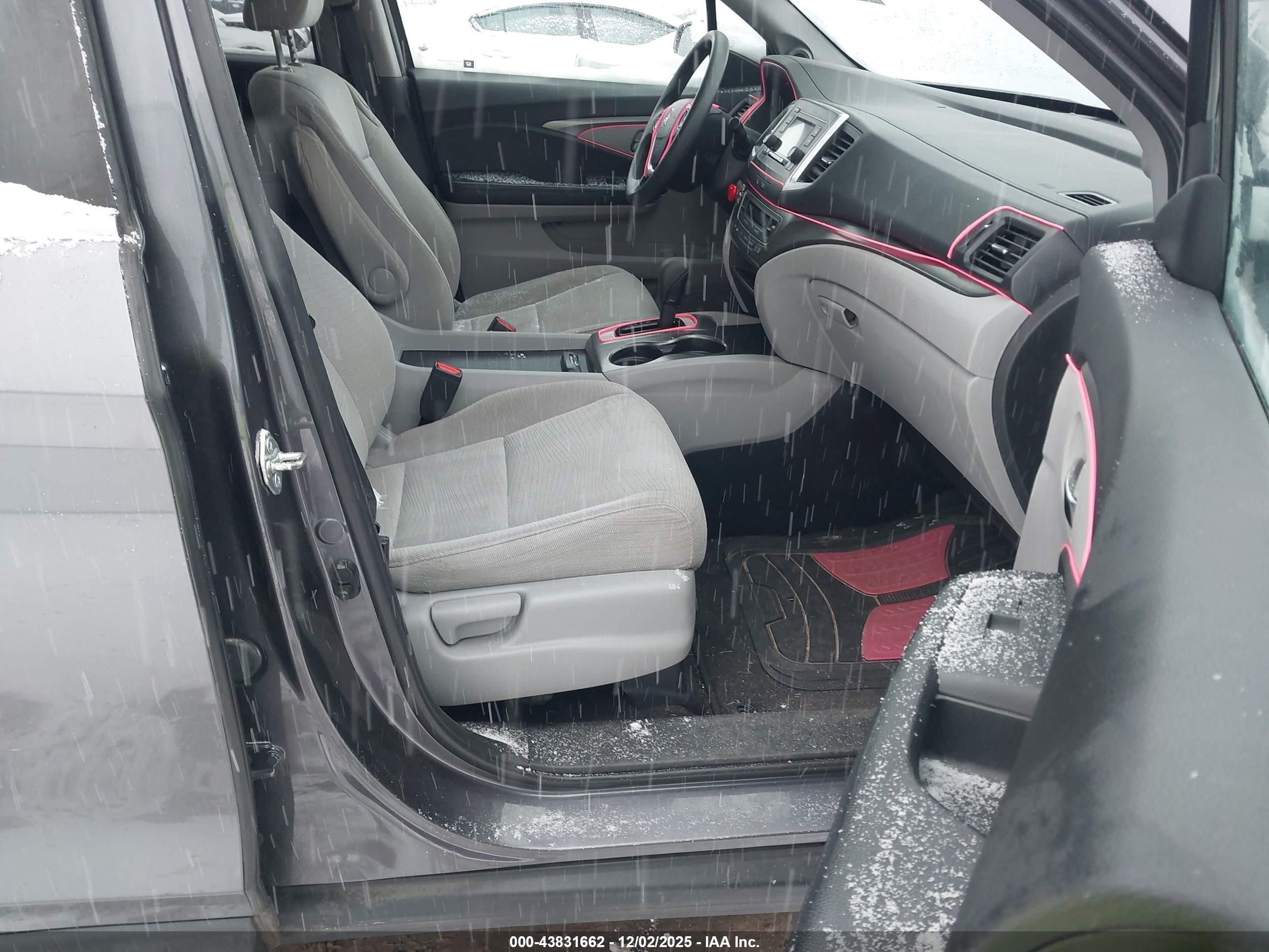 HONDA PILOT image 5