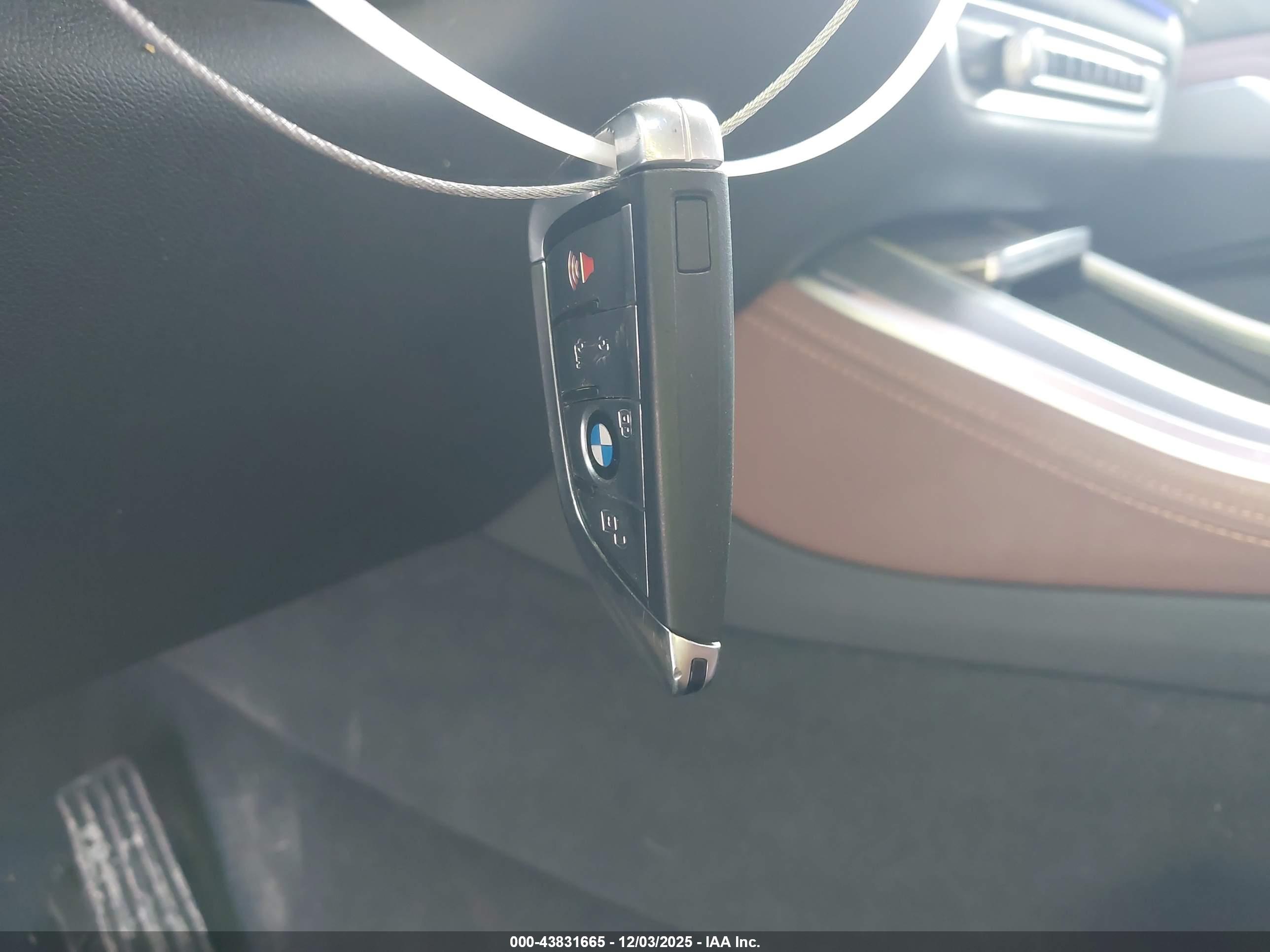 BMW X5 image 11