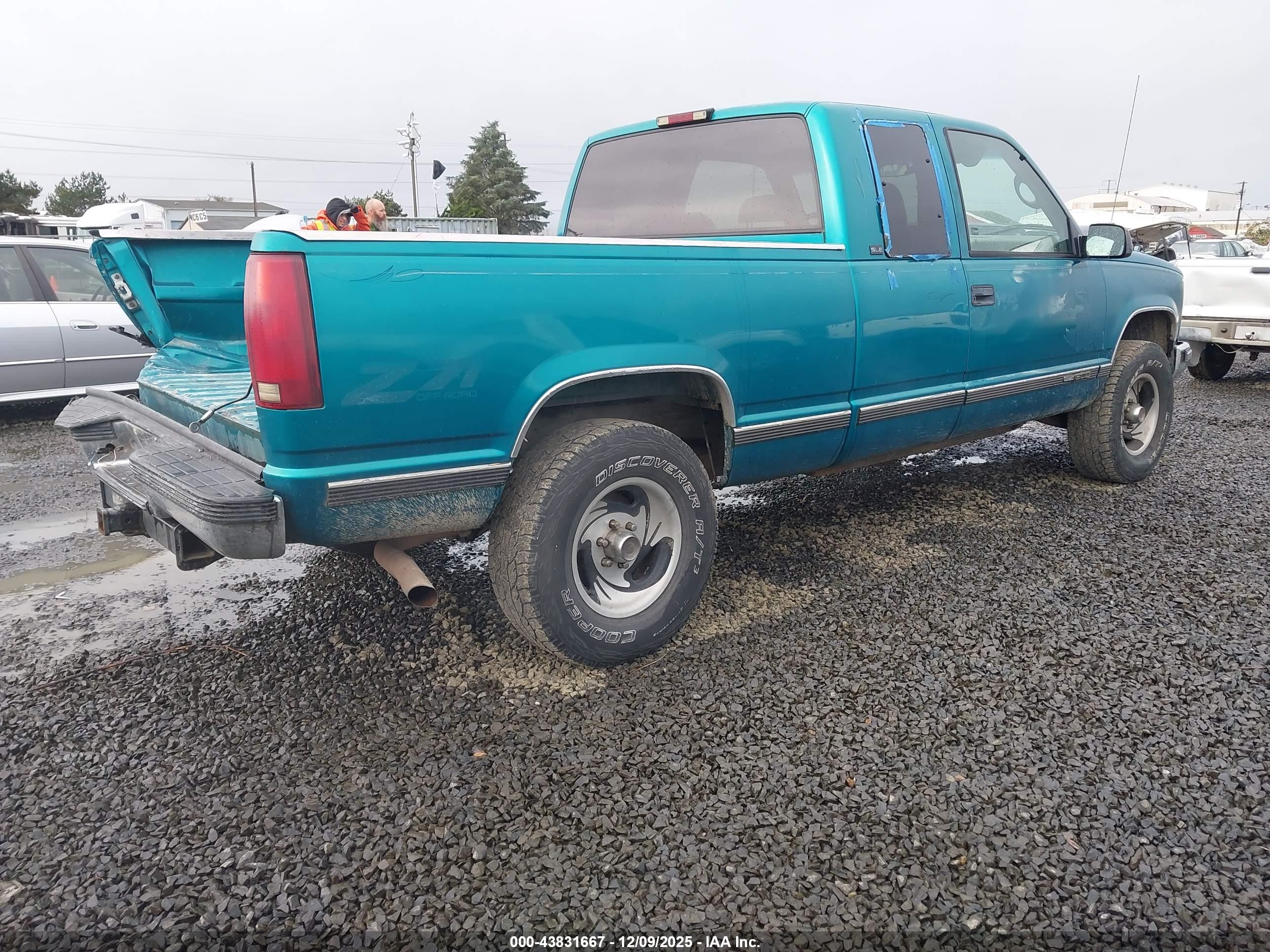 GMC SIERRA image 4