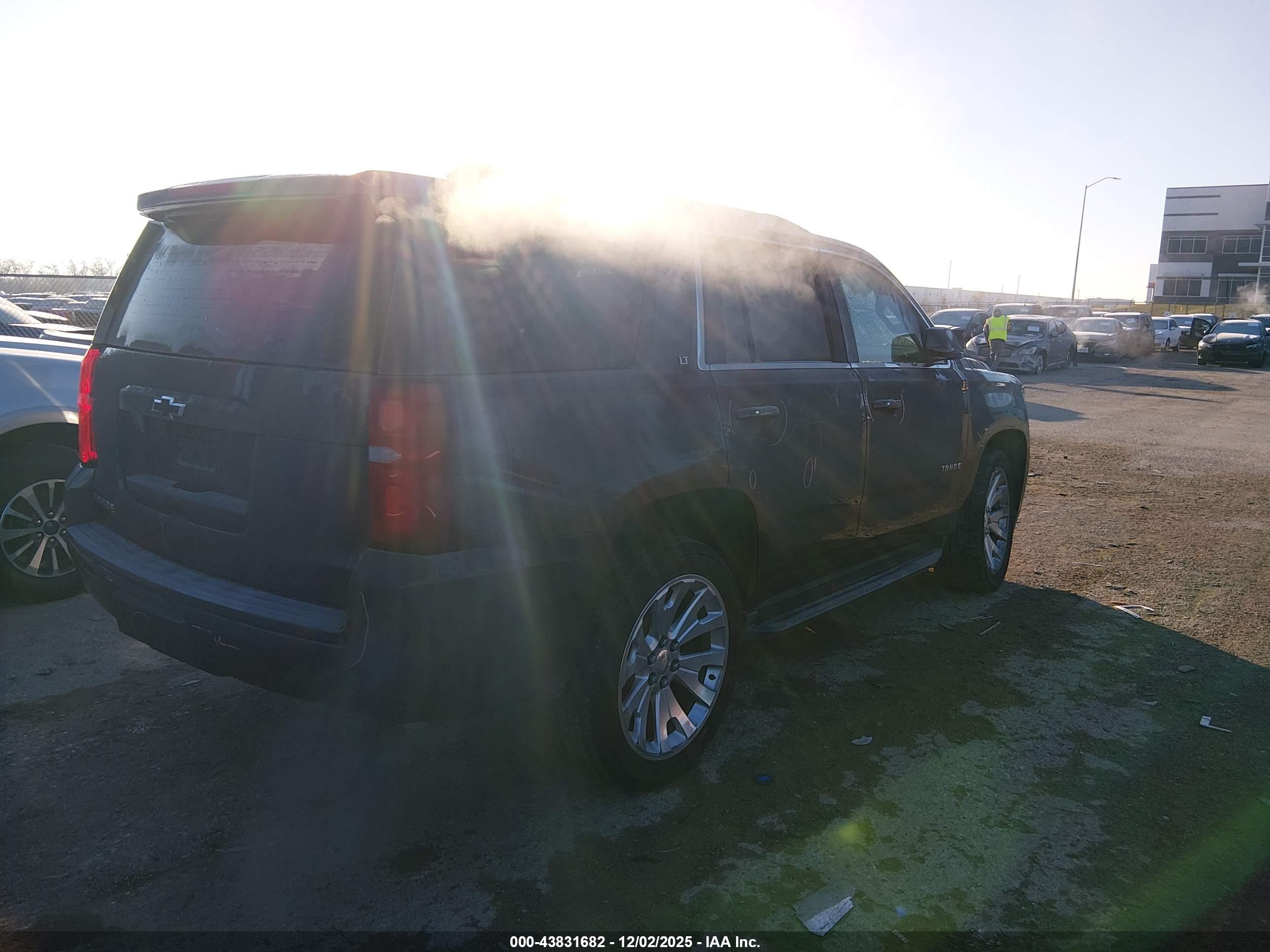 CHEVROLET TAHOE image 4