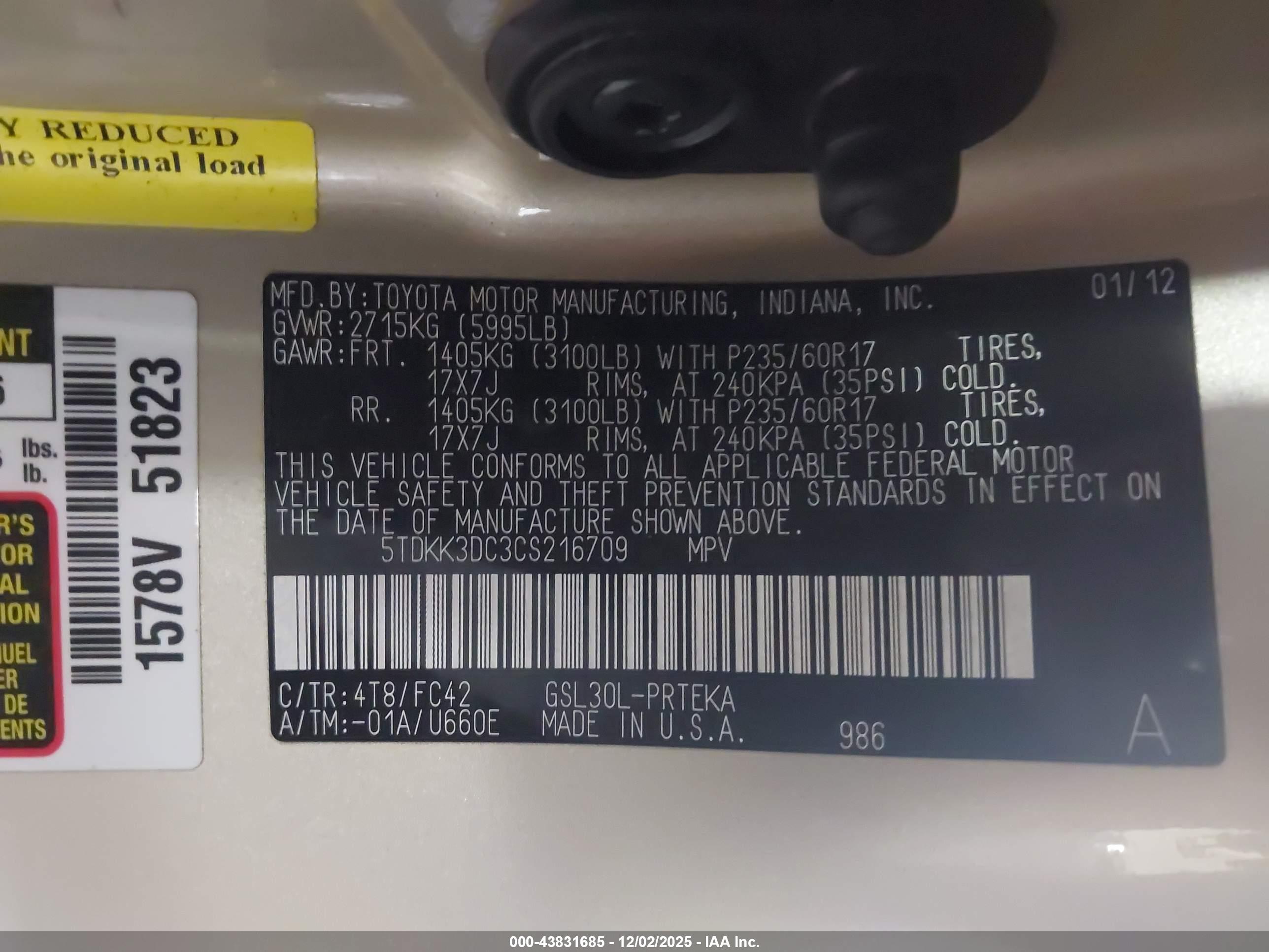 TOYOTA SIENNA image 9