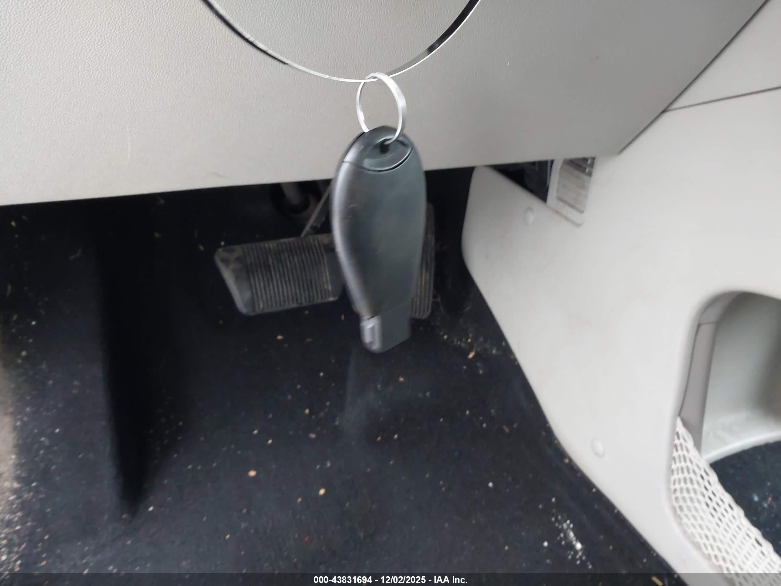 DODGE GRAND image 11