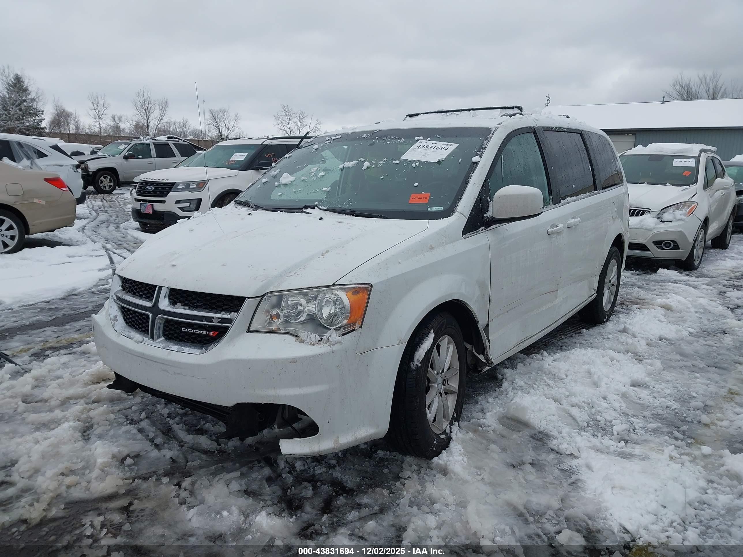 DODGE GRAND image 2
