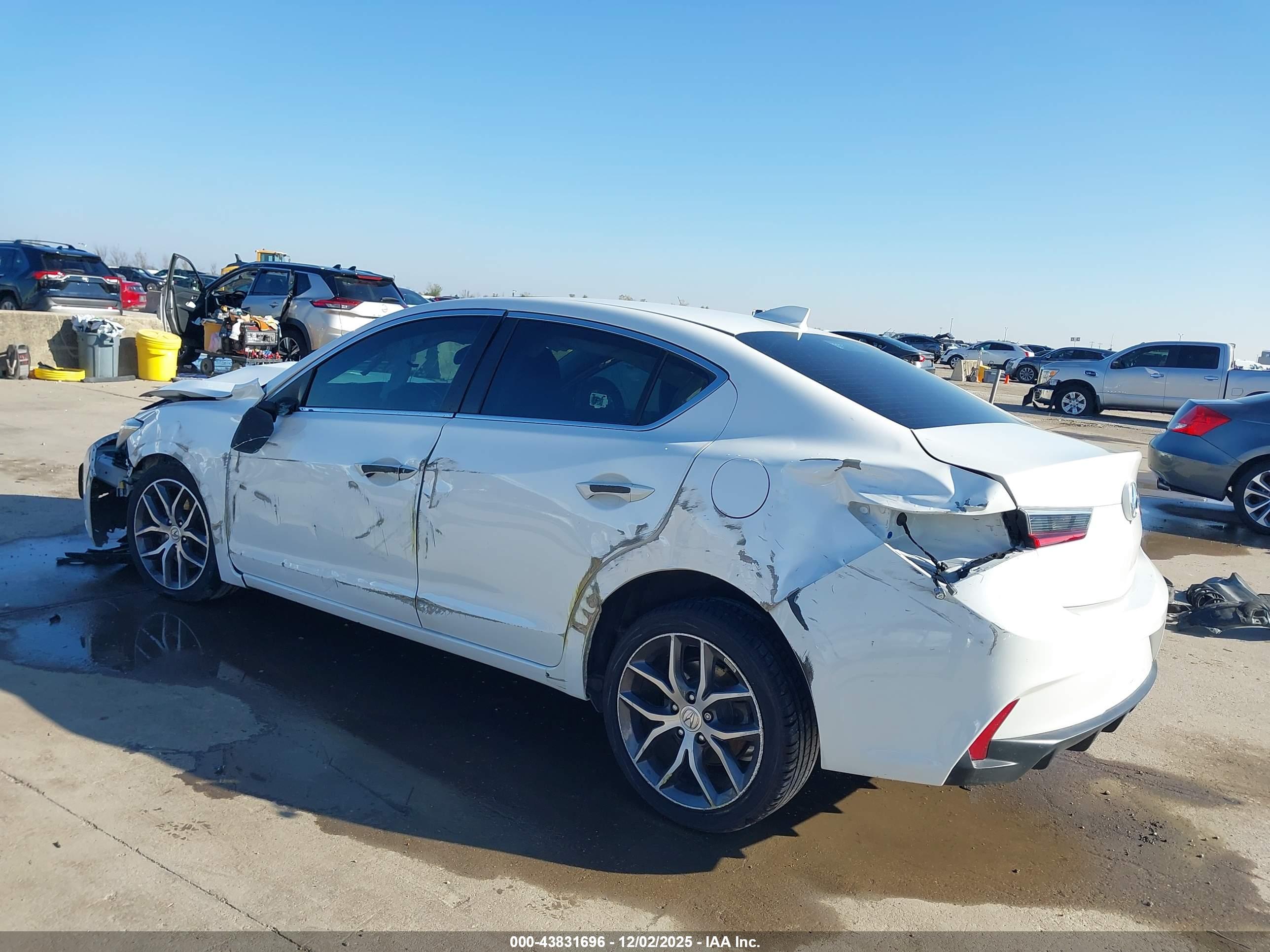 ACURA ILX image 3