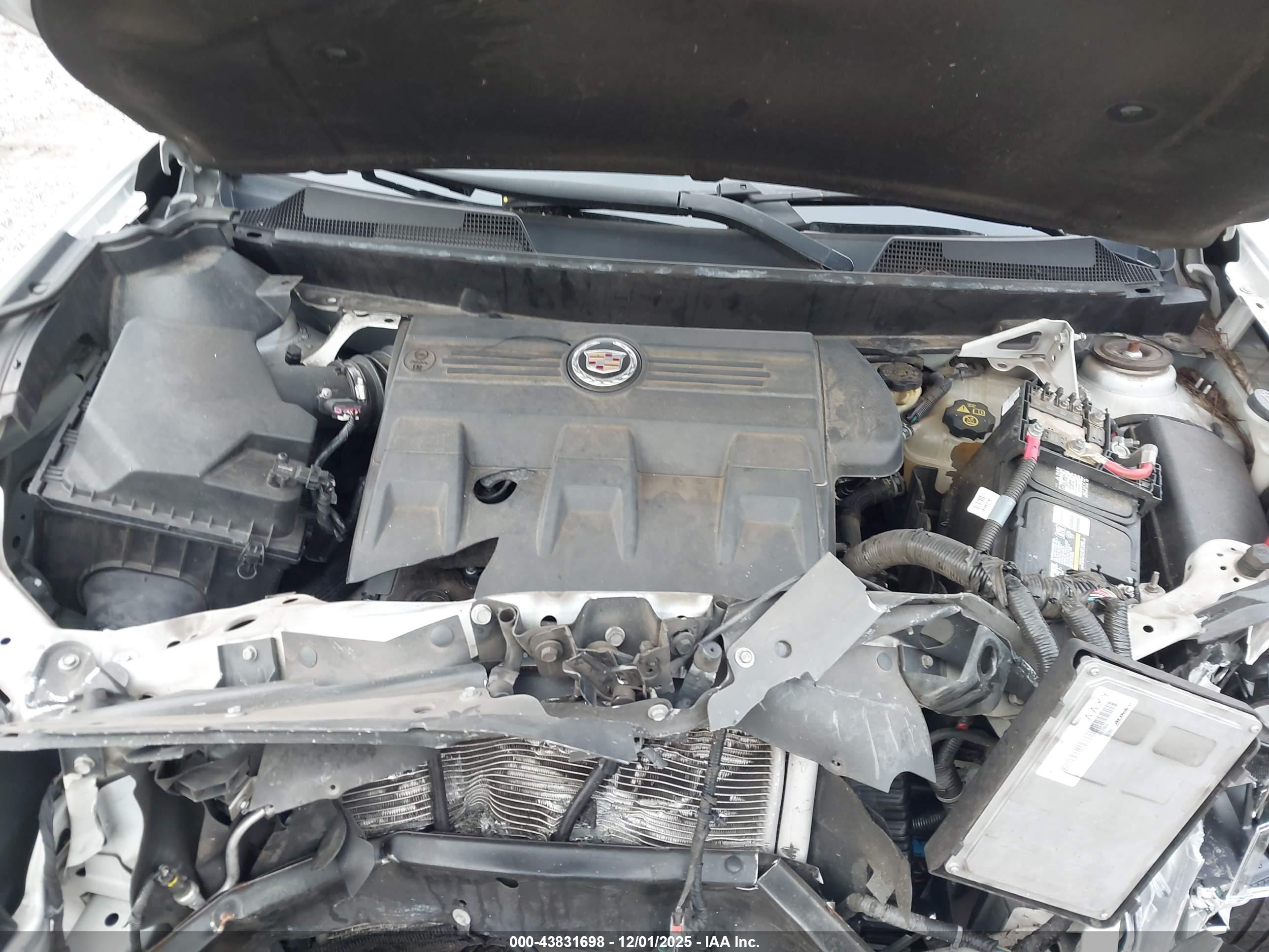 CADILLAC SRX image 10