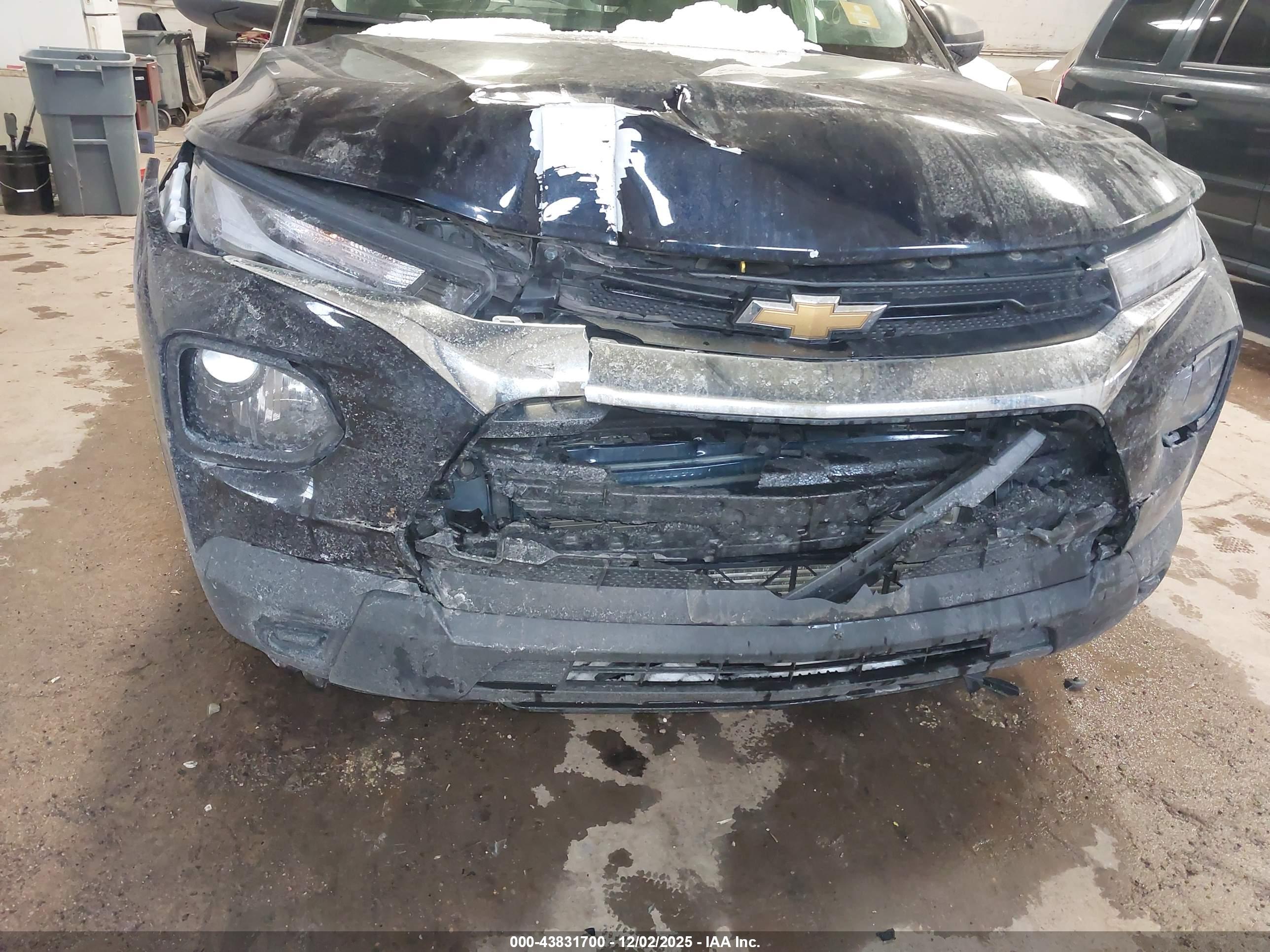 CHEVROLET TRAILBLAZER image 6