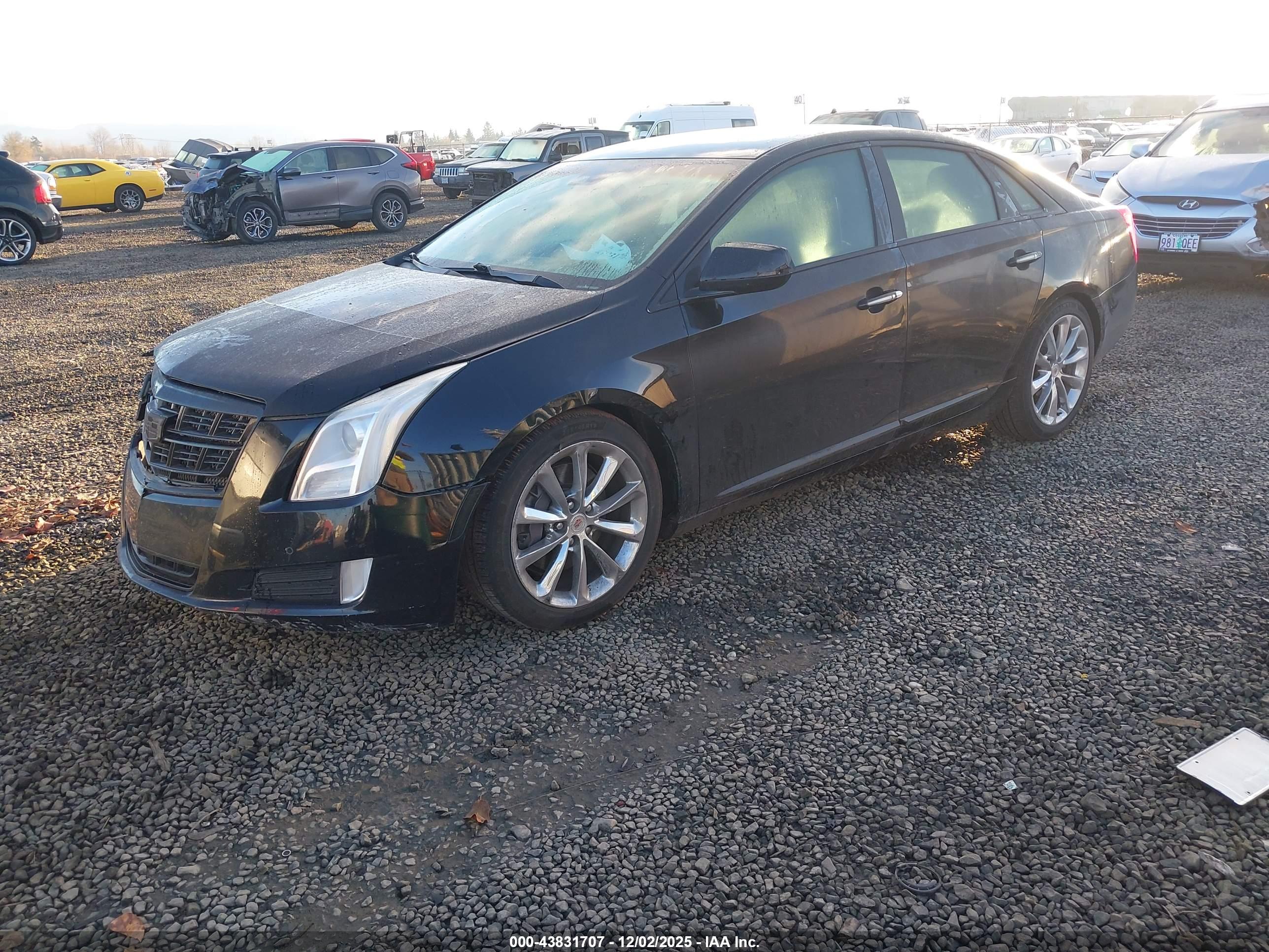 CADILLAC XTS image 2