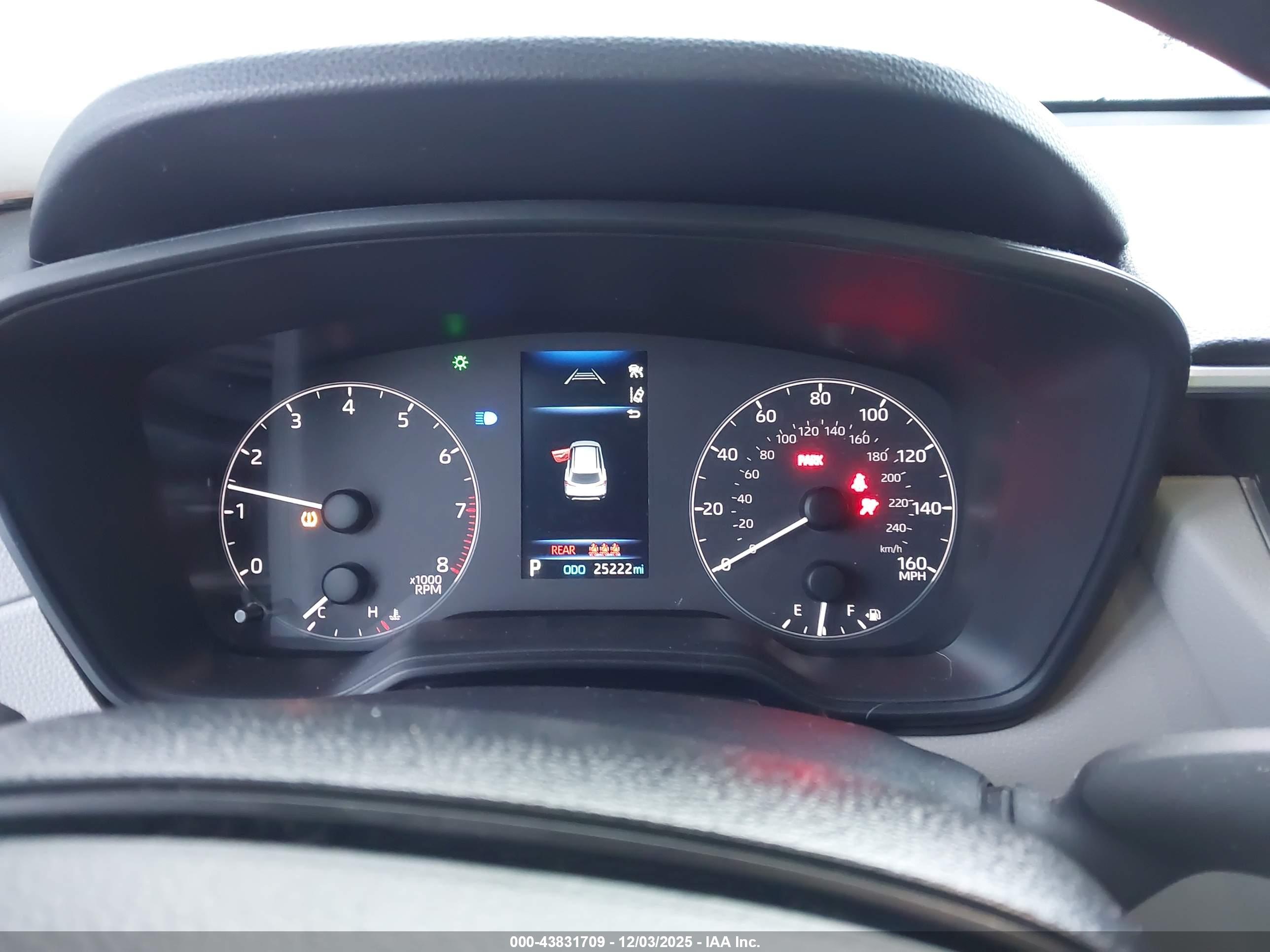 TOYOTA COROLLA image 7