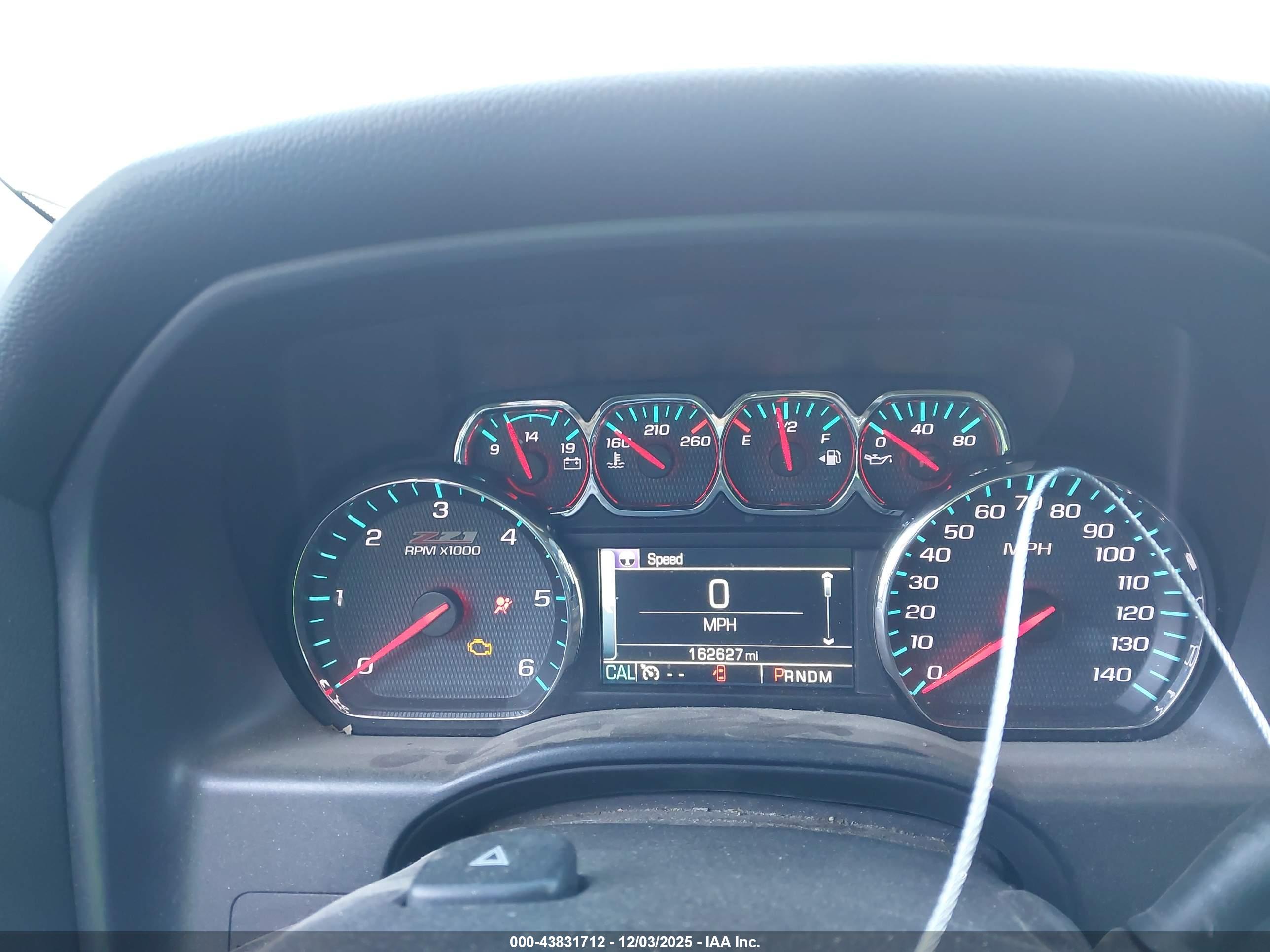 CHEVROLET SILVERADO image 7