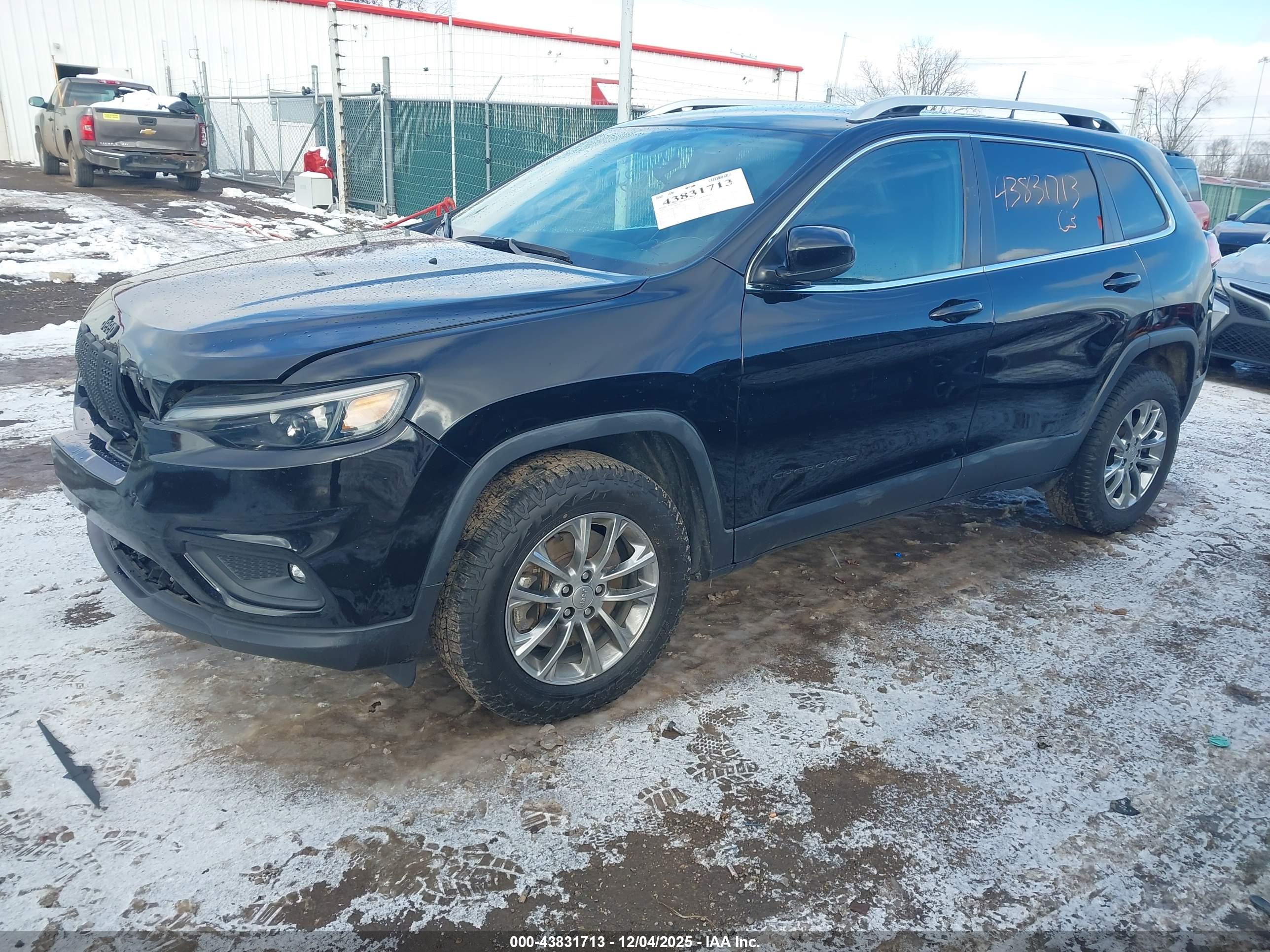 JEEP CHEROKEE image 2