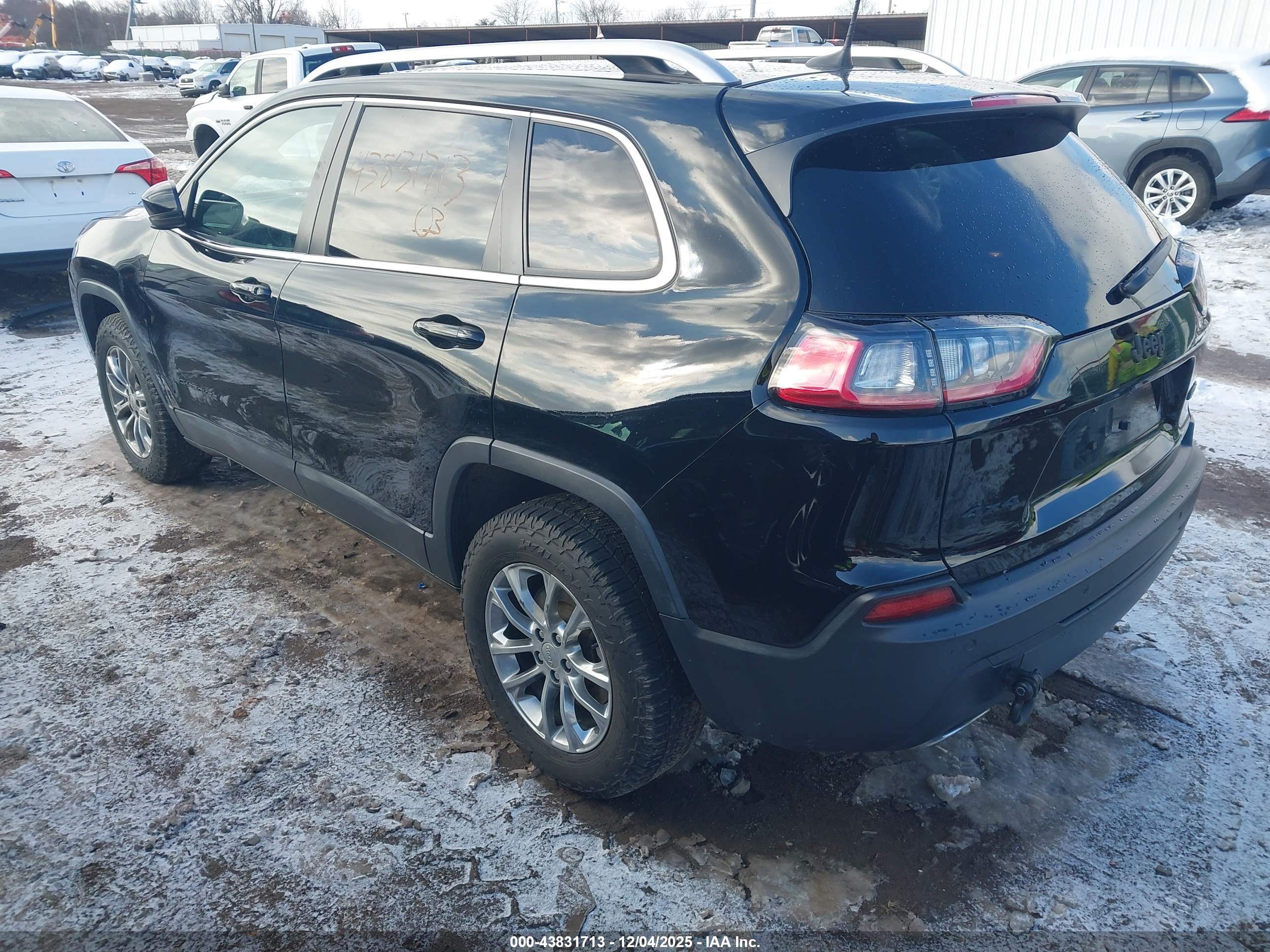 JEEP CHEROKEE image 3