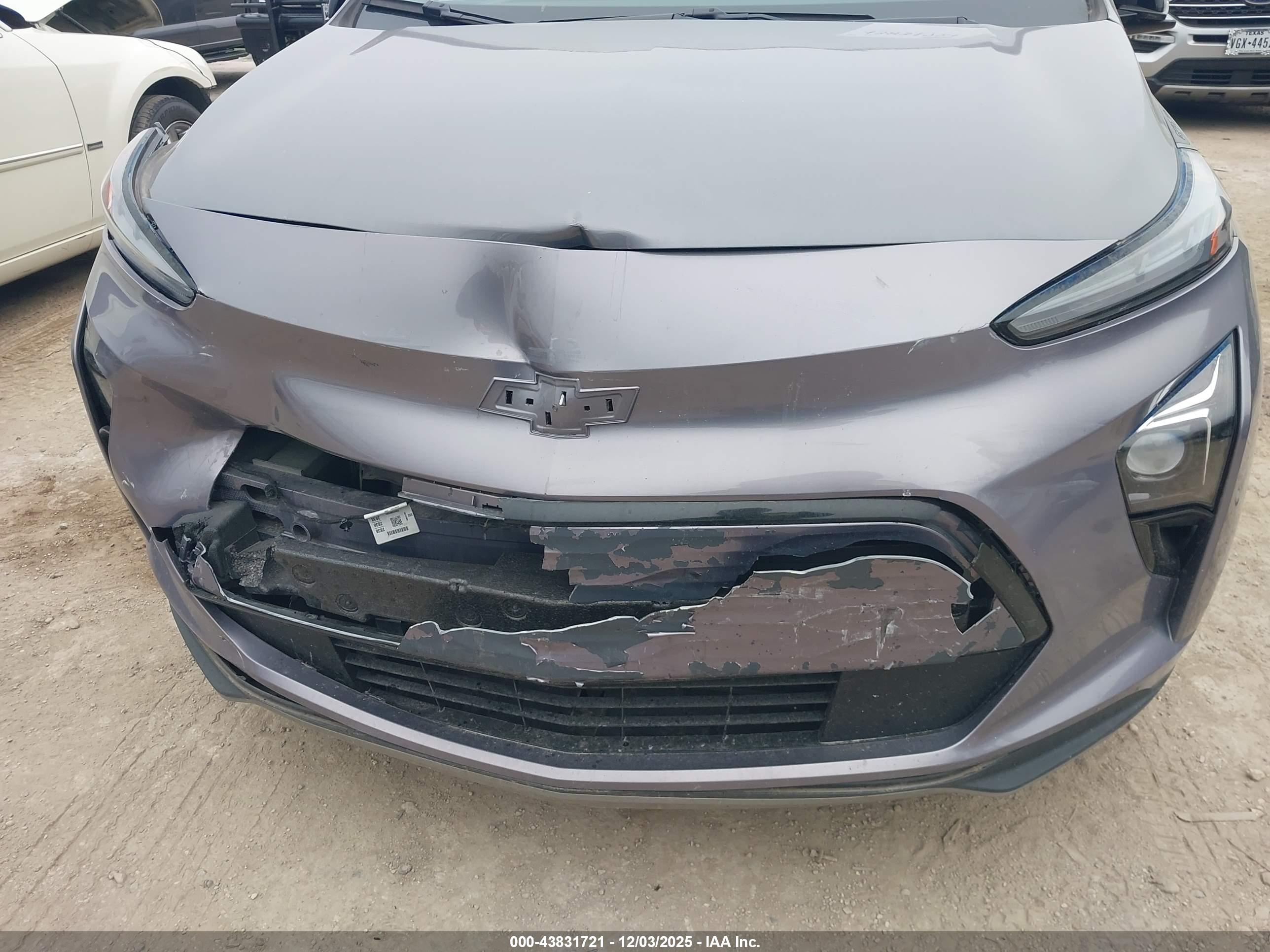 CHEVROLET BOLT image 6