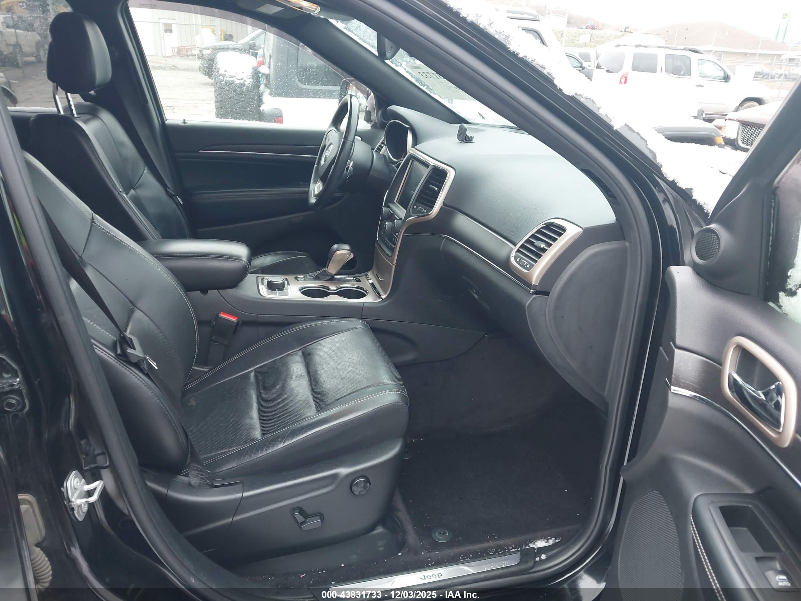 JEEP GRAND image 5