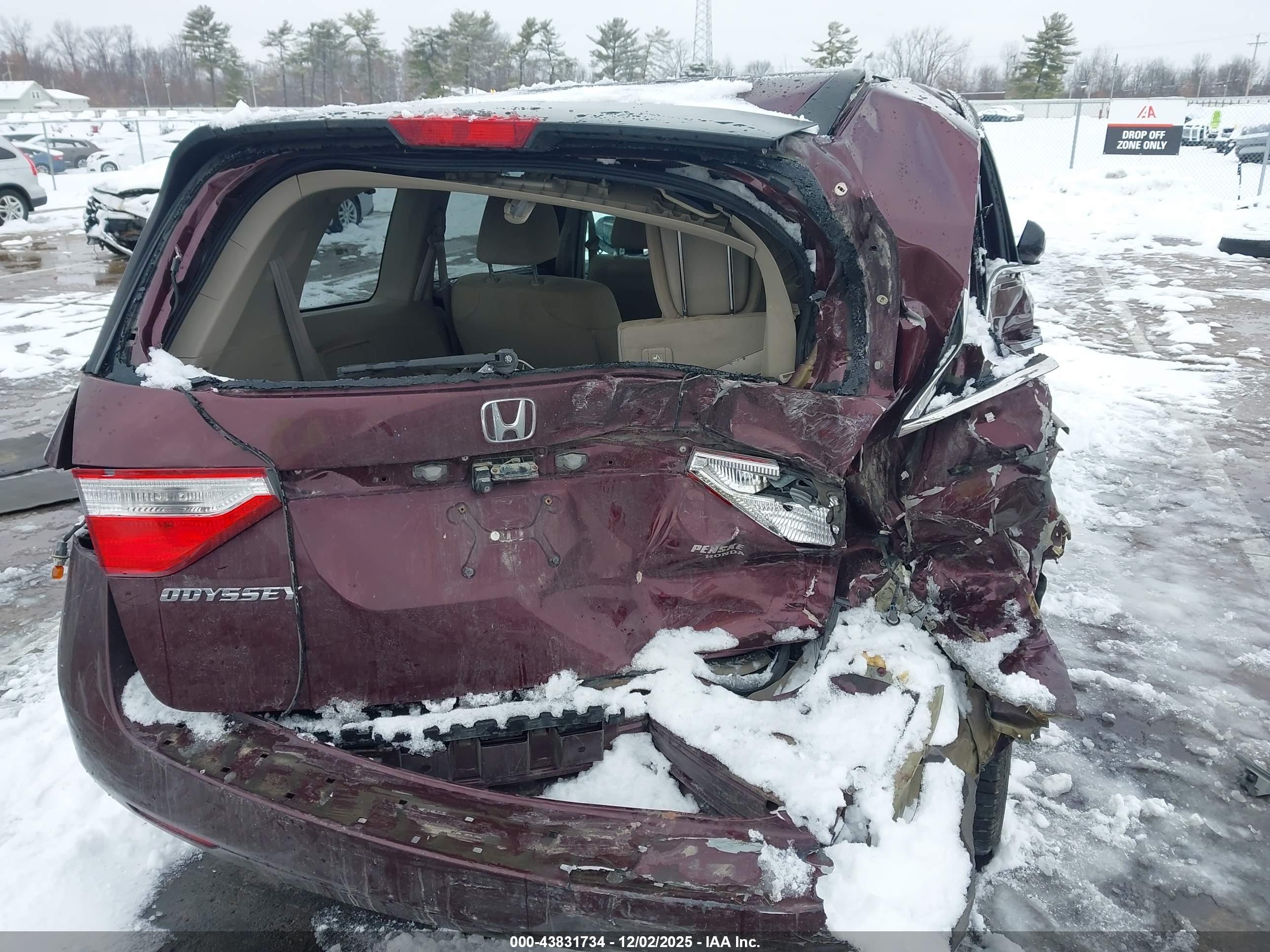 HONDA ODYSSEY image 6