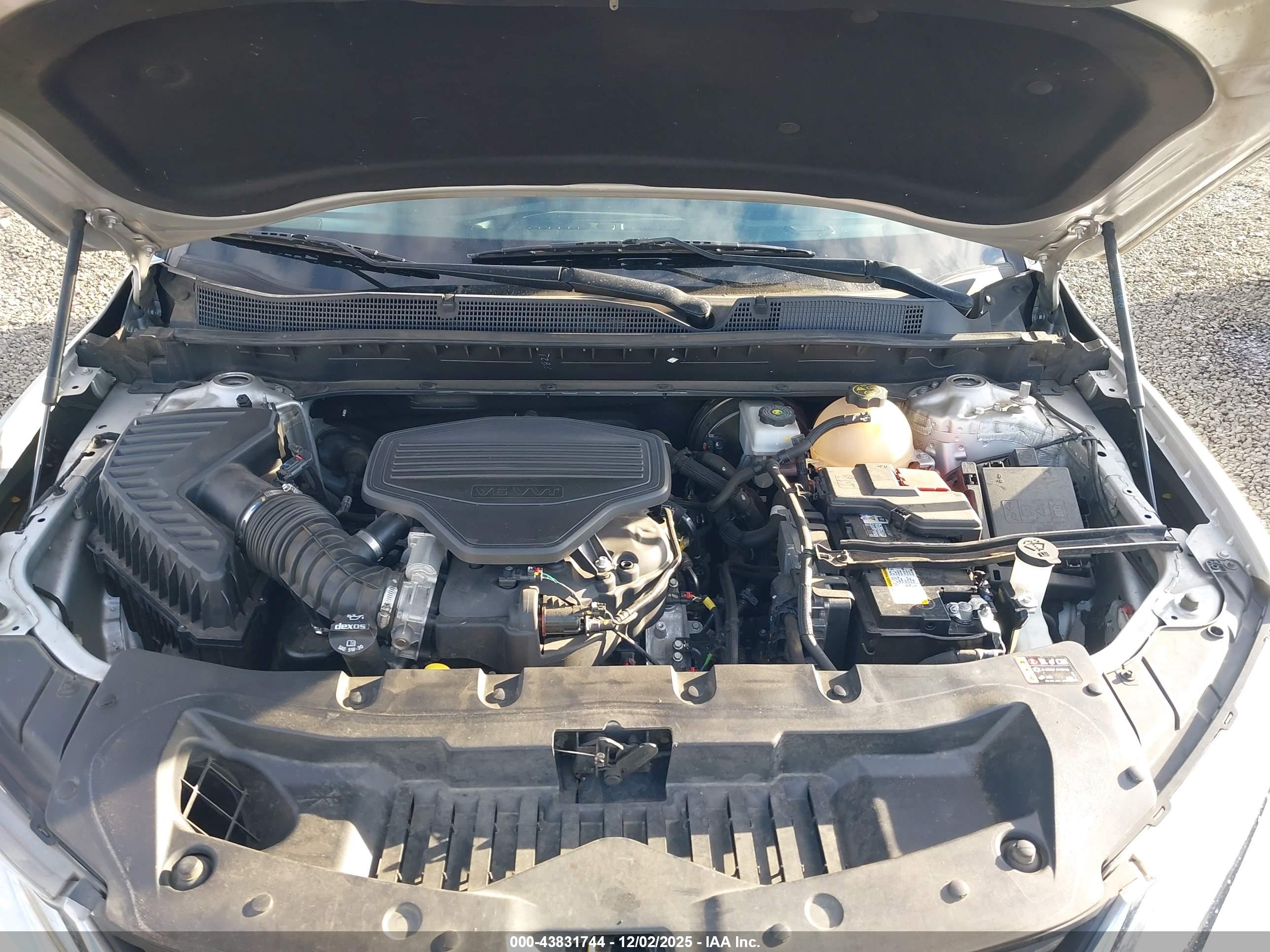 CHEVROLET BLAZER image 10