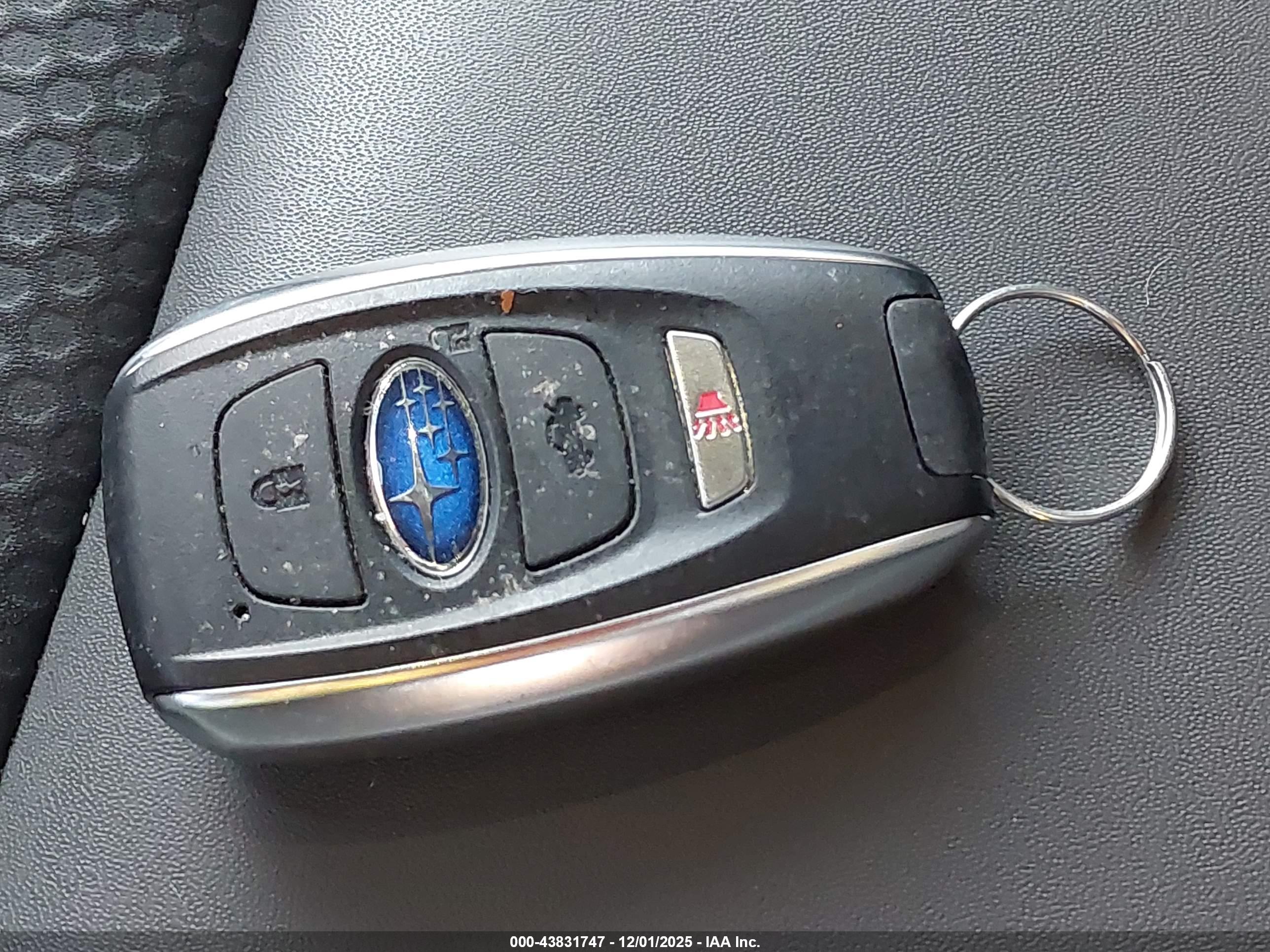 SUBARU OUTBACK image 11