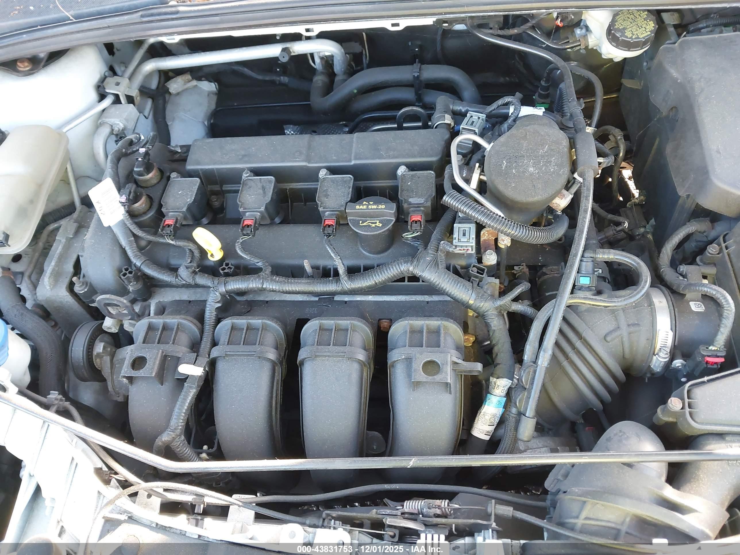 FORD FOCUS image 10