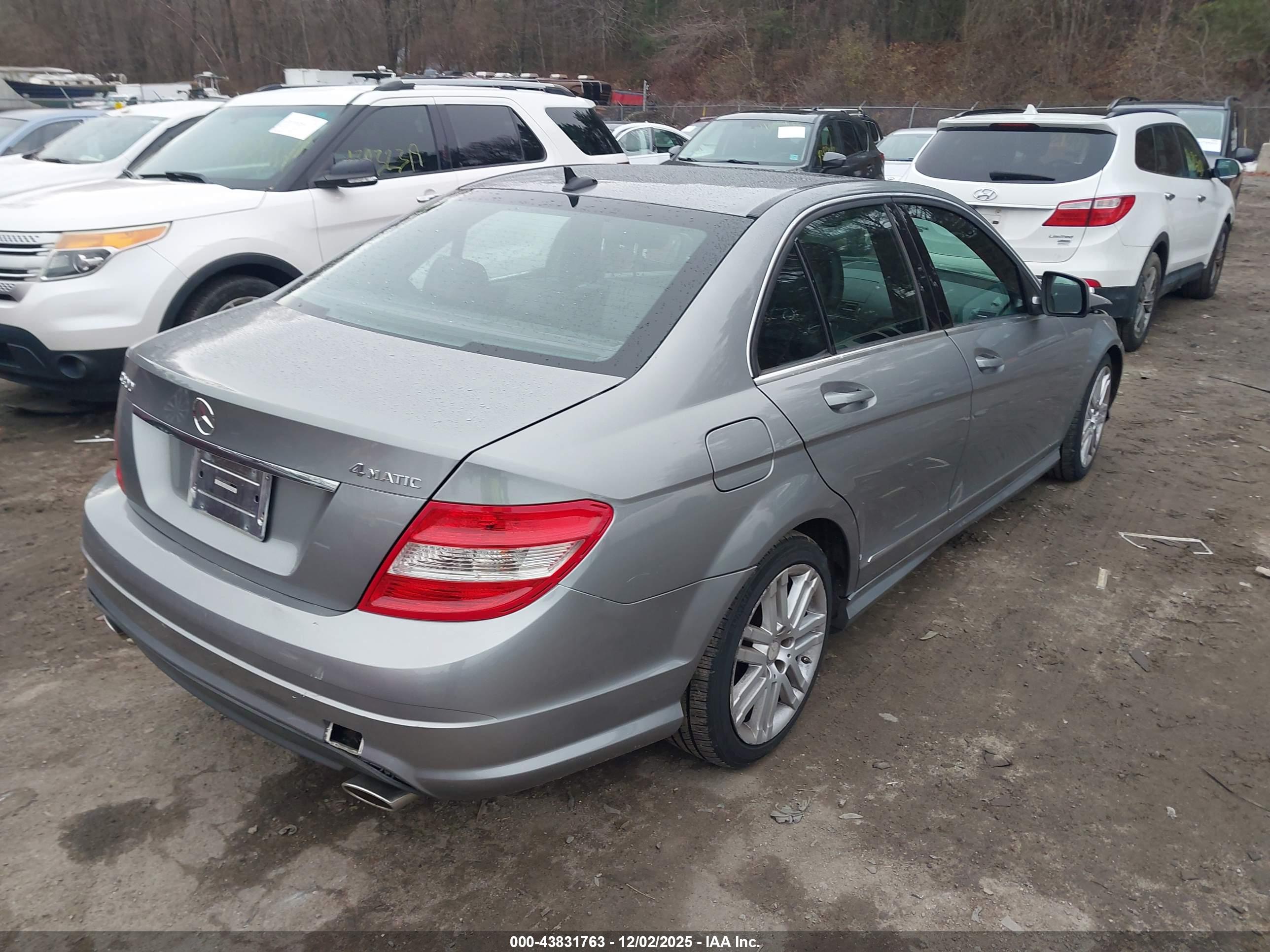 MERCEDES-BENZ C image 4