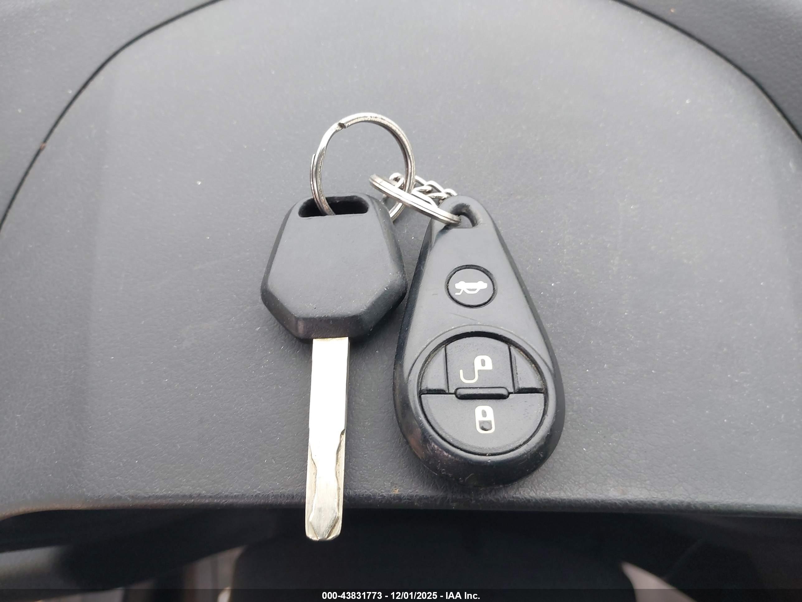 SUBARU FORESTER image 11