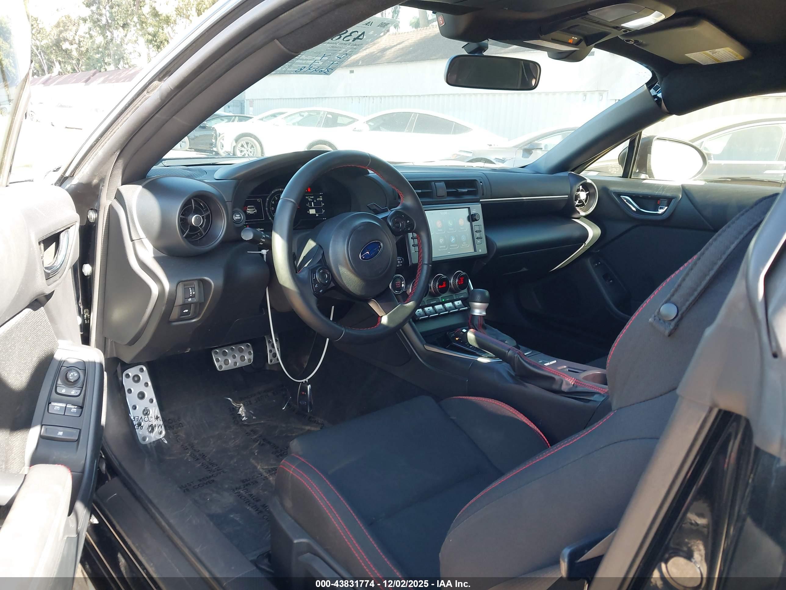 SUBARU BRZ image 5