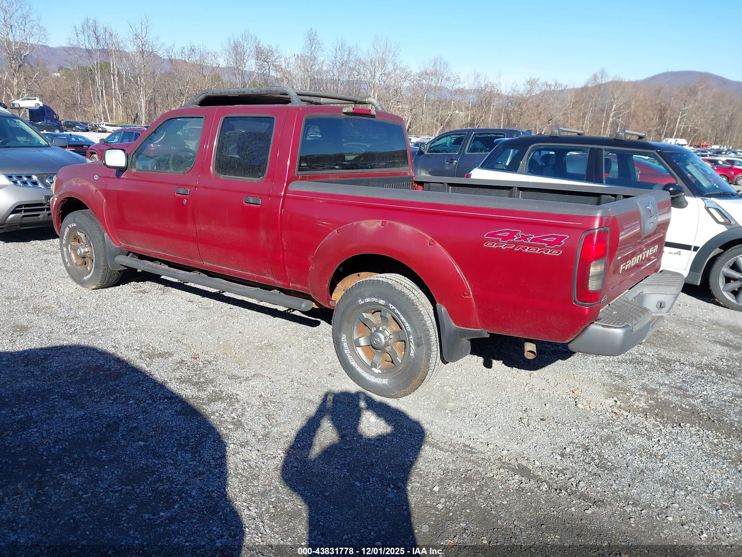 NISSAN FRONTIER image 3